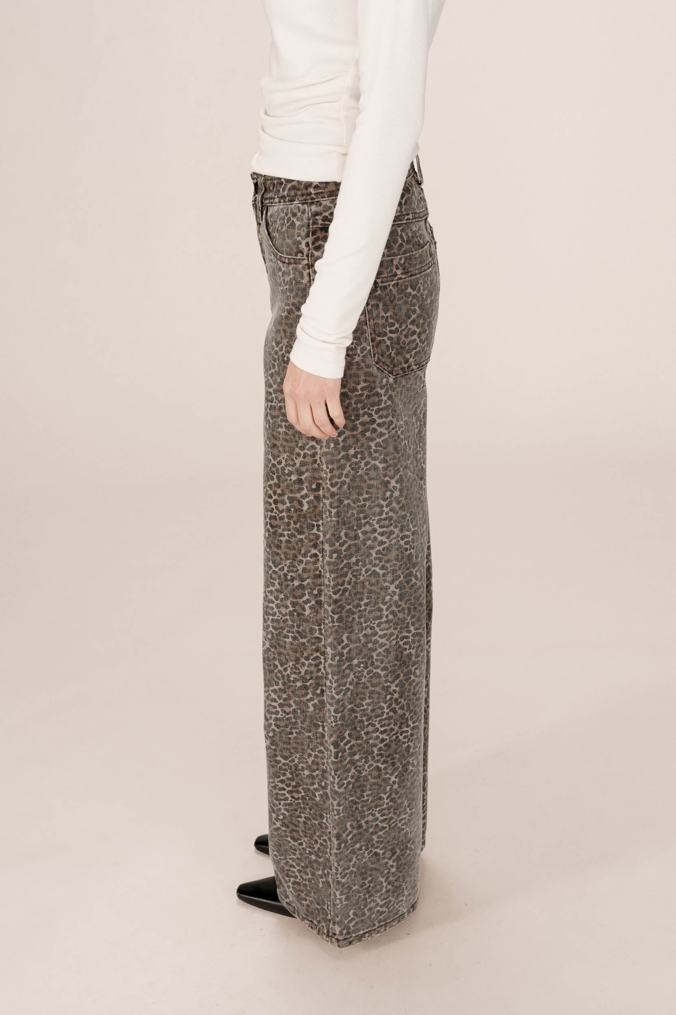 SOCCA PANTS - LEOPARD