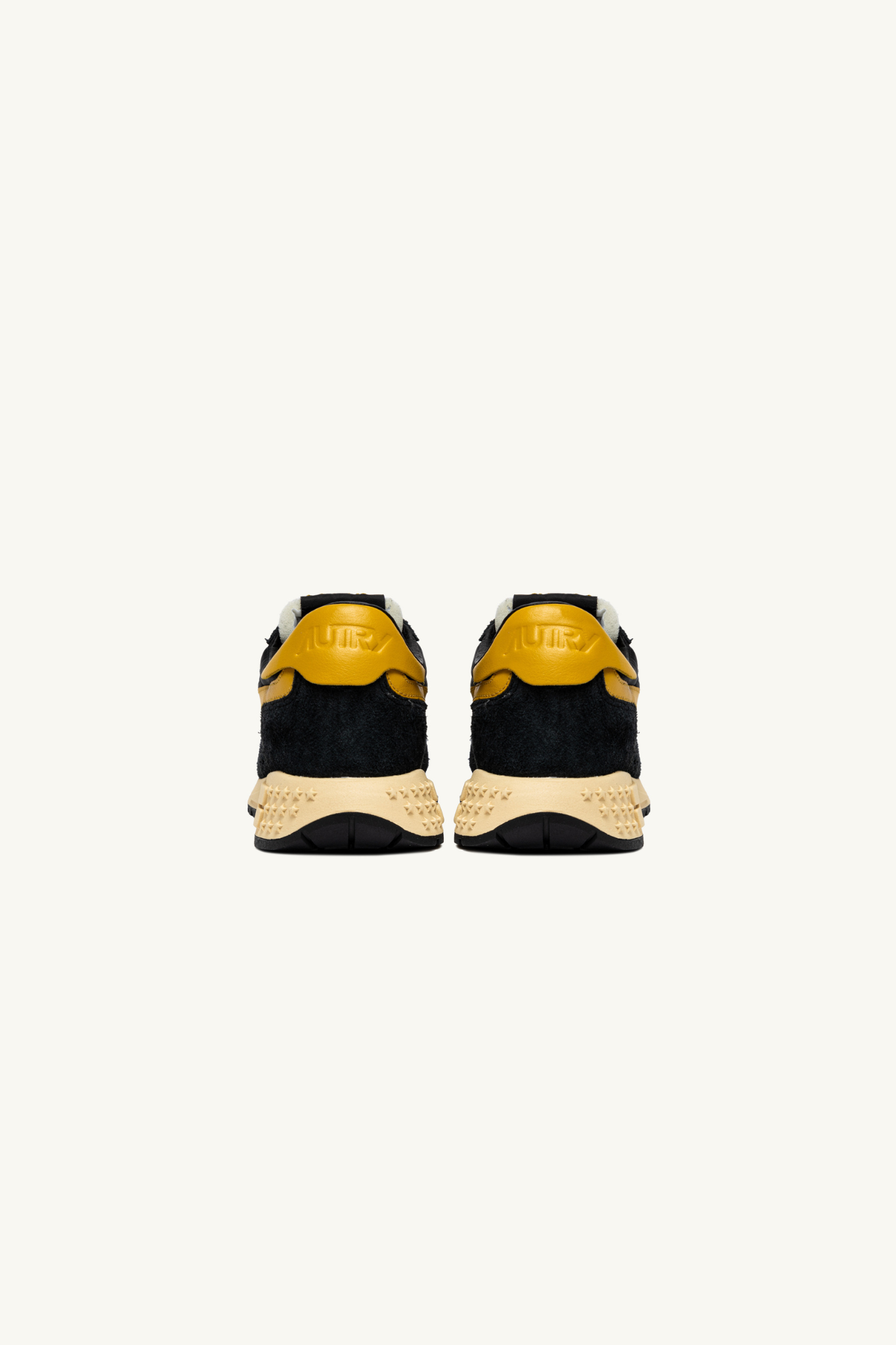 WWLM-UT21 - REELWIND LOW MEN SNEAKERS - SUEDE/NET BLACK/YELLOW