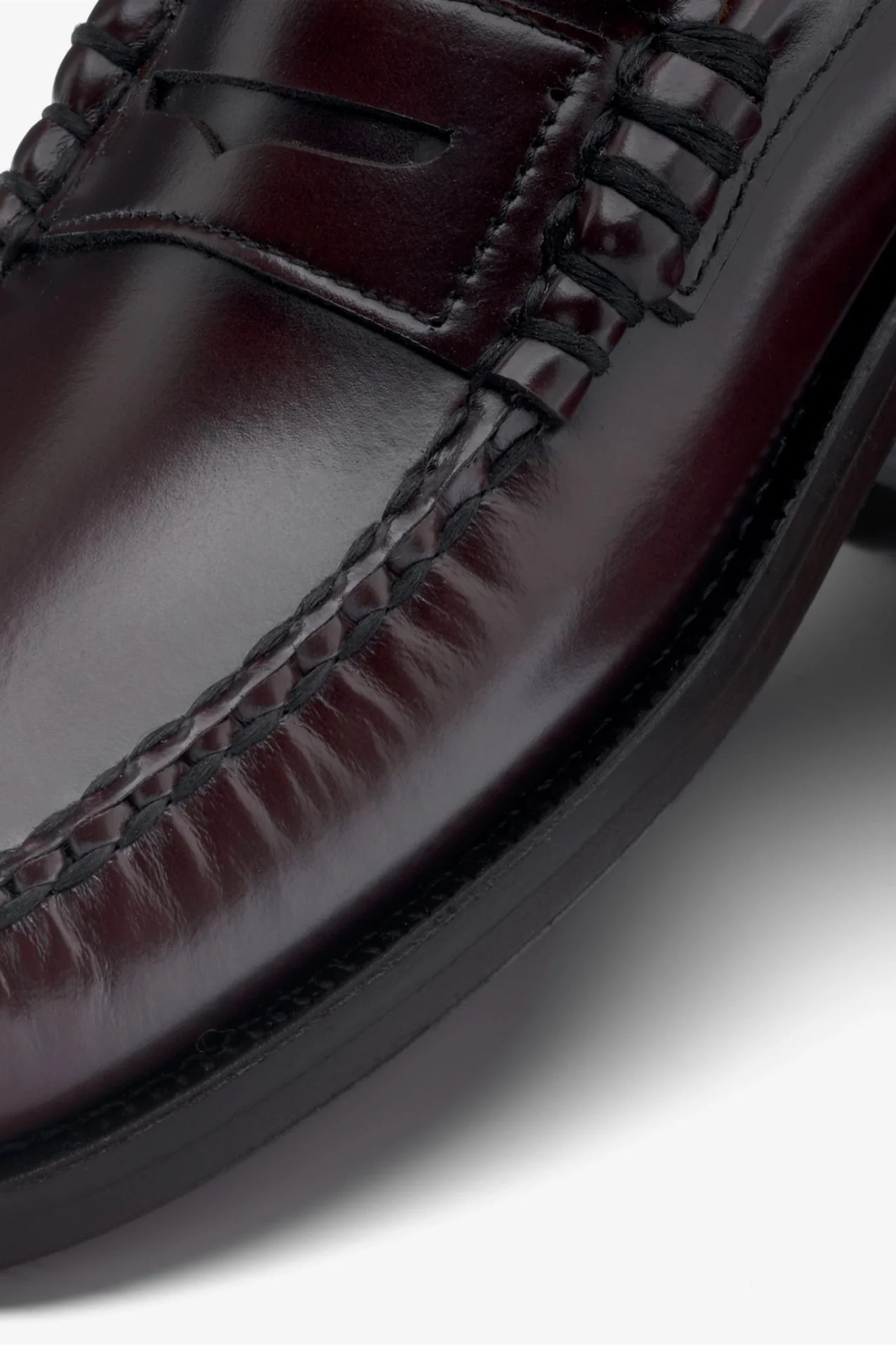 CLASSIC DAN WOMEN SHOES - BROWN BORDAUX