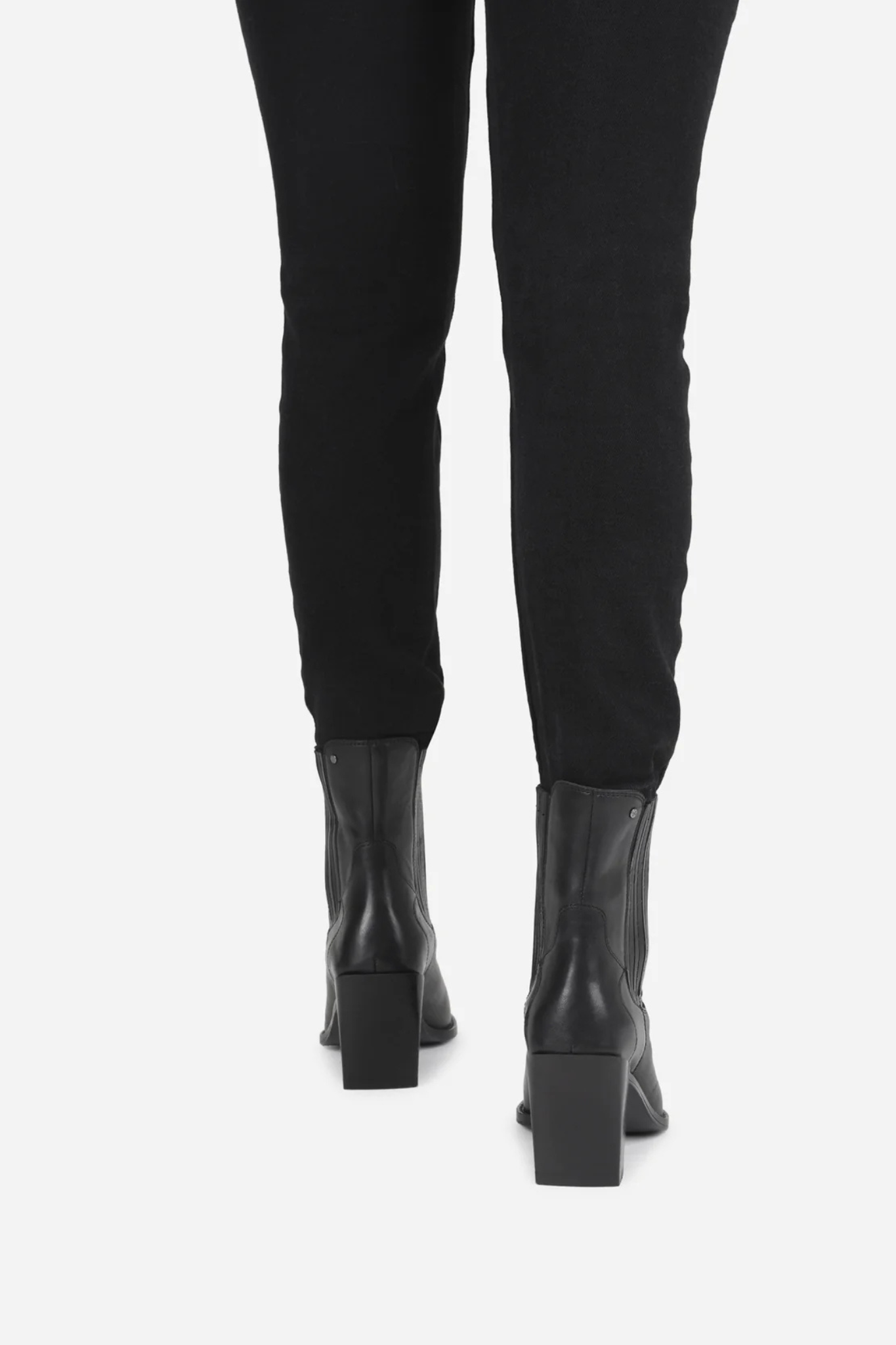 NEW-PARTON - BLACK