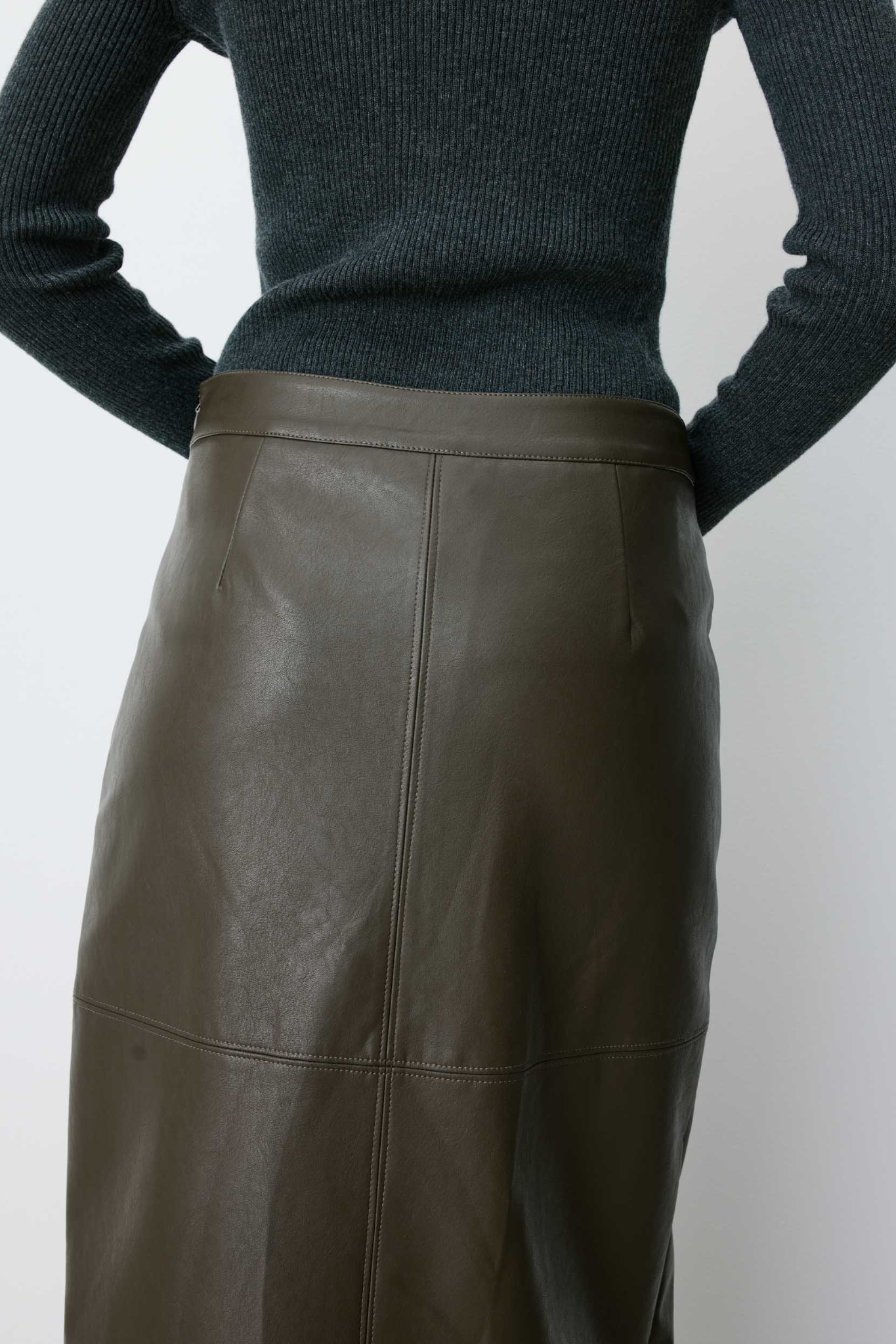 AENOR SKIRT - KHAKI