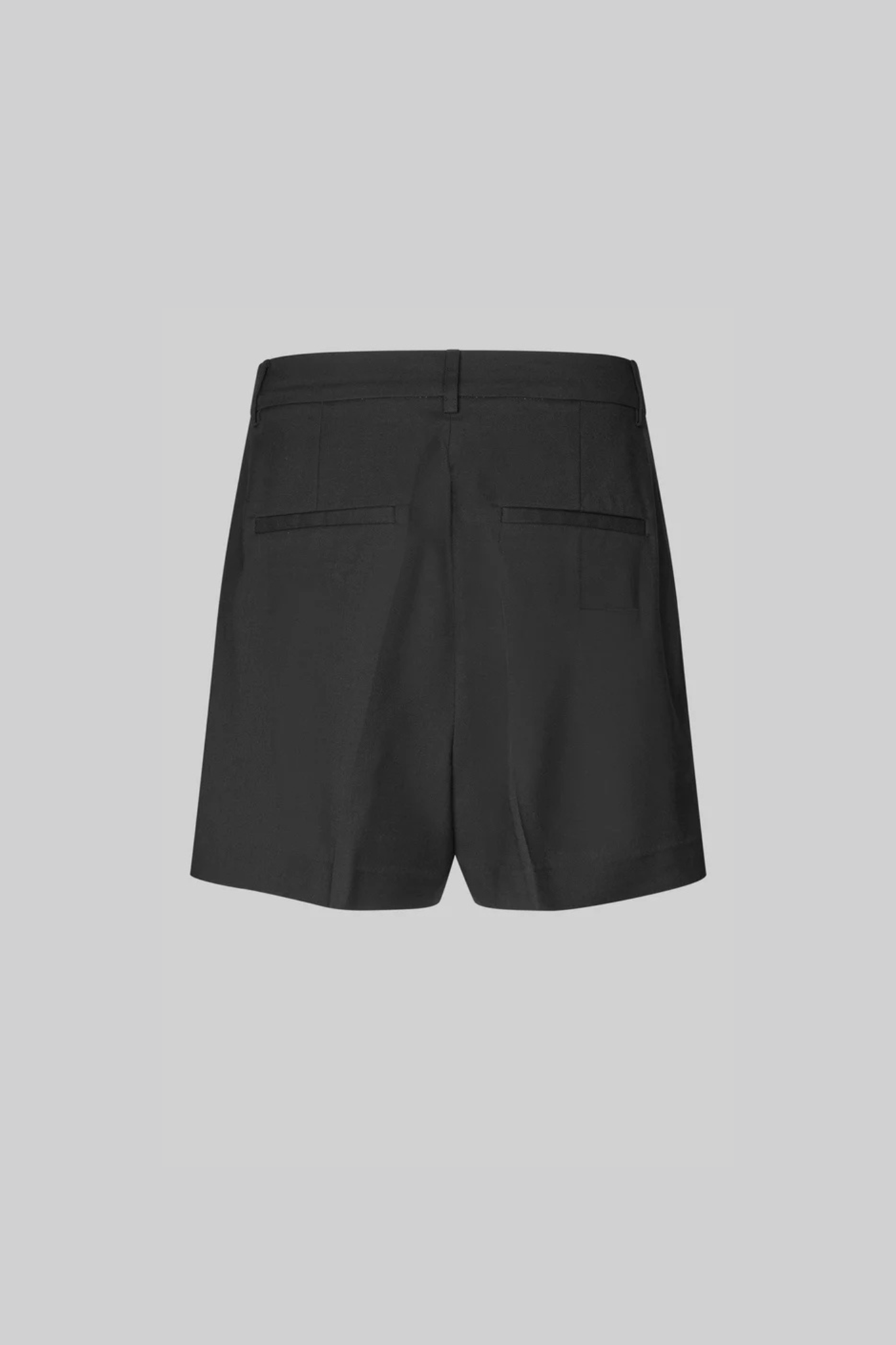 SHARO SHORT - BLACK