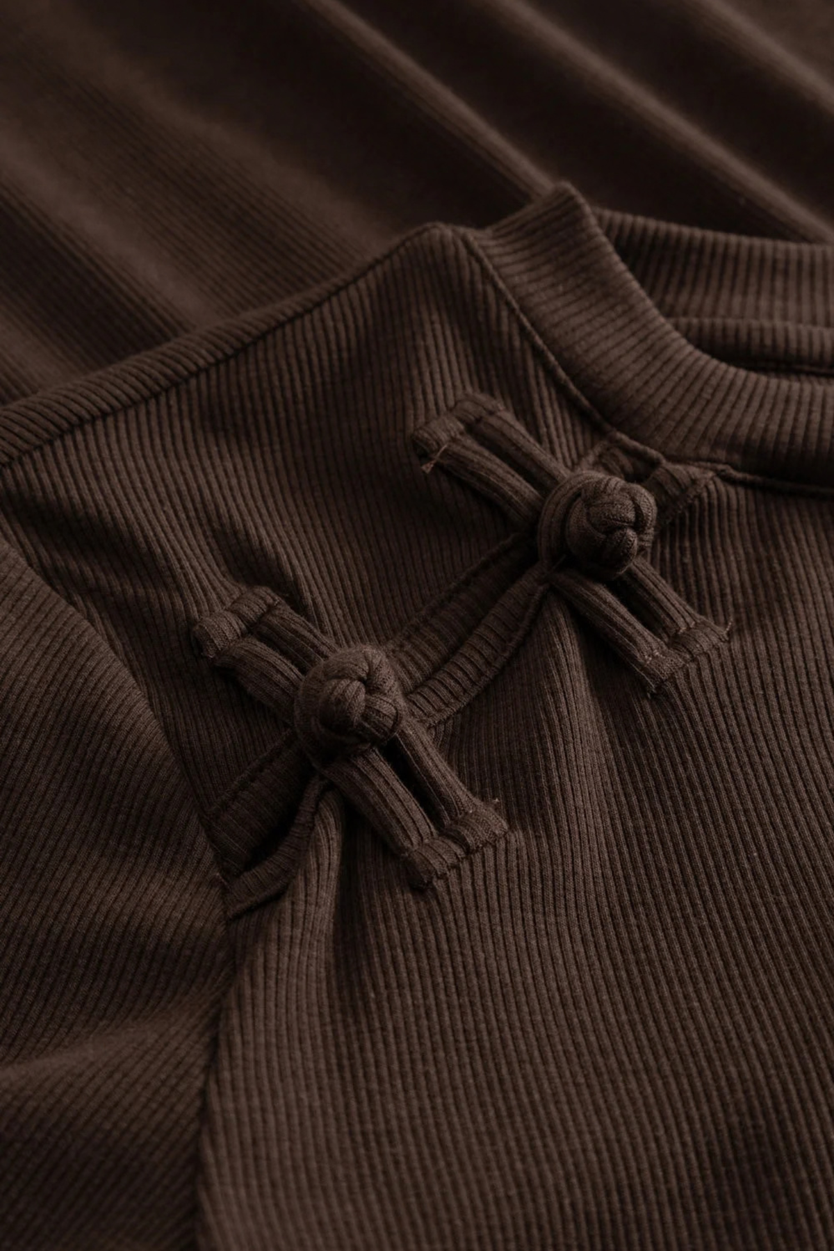 NEINA TOP - CHOCOLATE