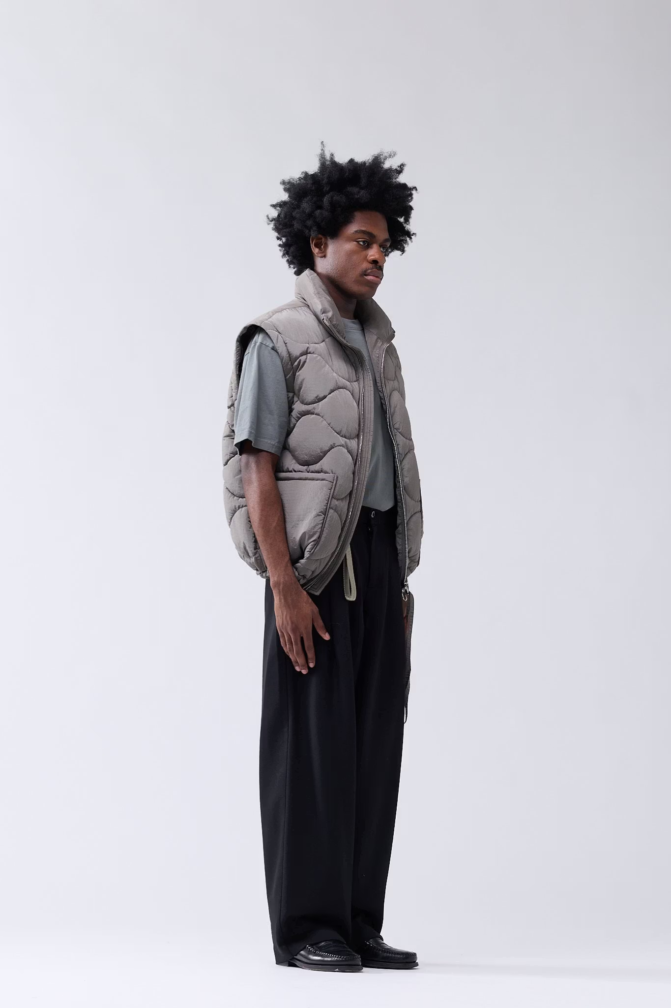 DETACHABLE JACKET - DARK TAUPE