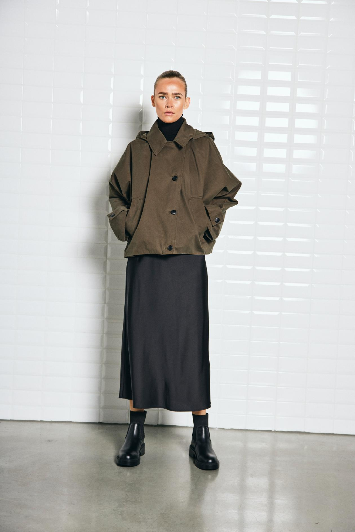 LALAIA HOODED JACKET - MIDNIGHT GREEN