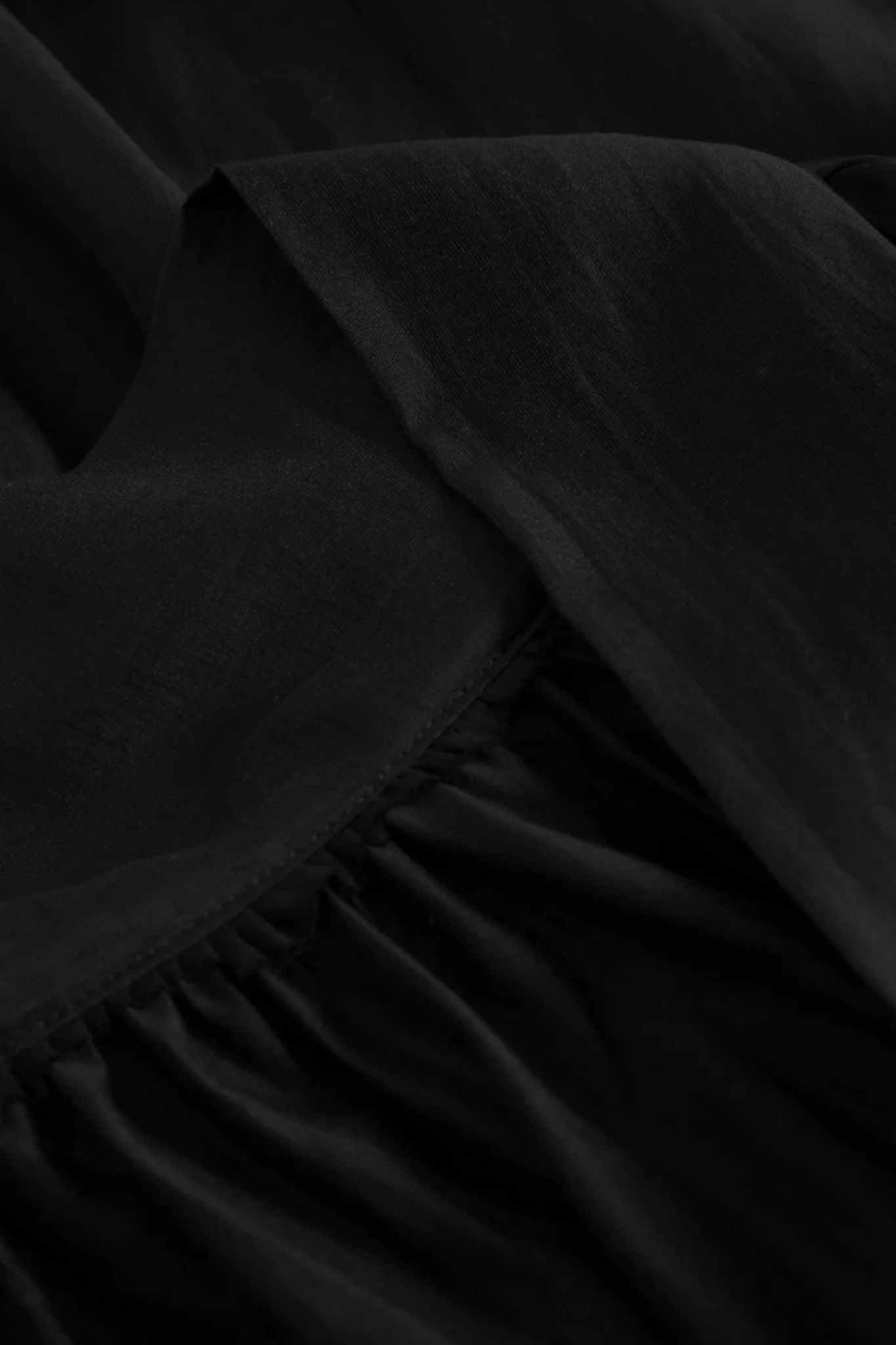 LORIS BLOUSE - BLACK