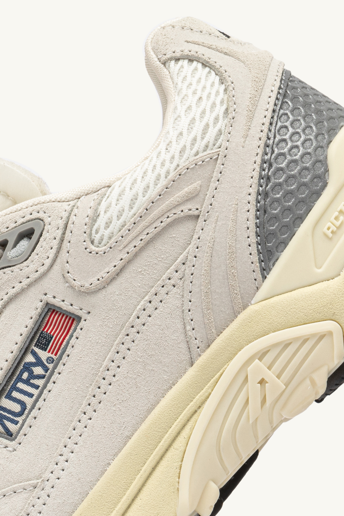 HYLW-UM10 - HYPERWAY LOW WOMEN SNEAKERS - SUEDE/MESH WHITE/SILV