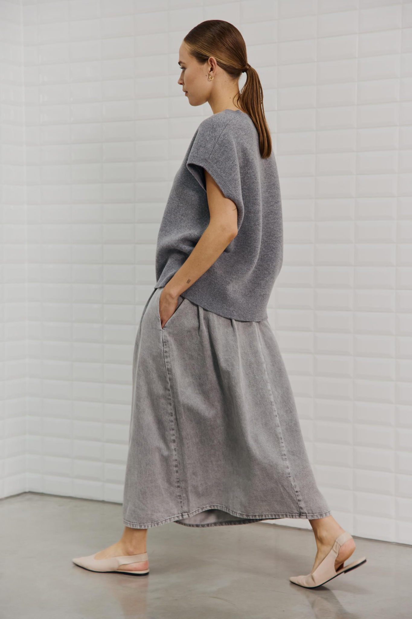 COOPER V-NECK KNITWEAR - GREY MELANGE