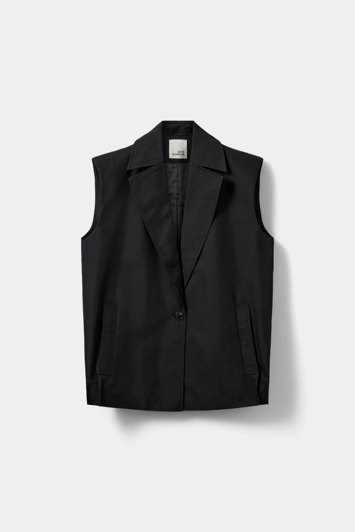 LANEA PLEATED HEM VEST - BLACK