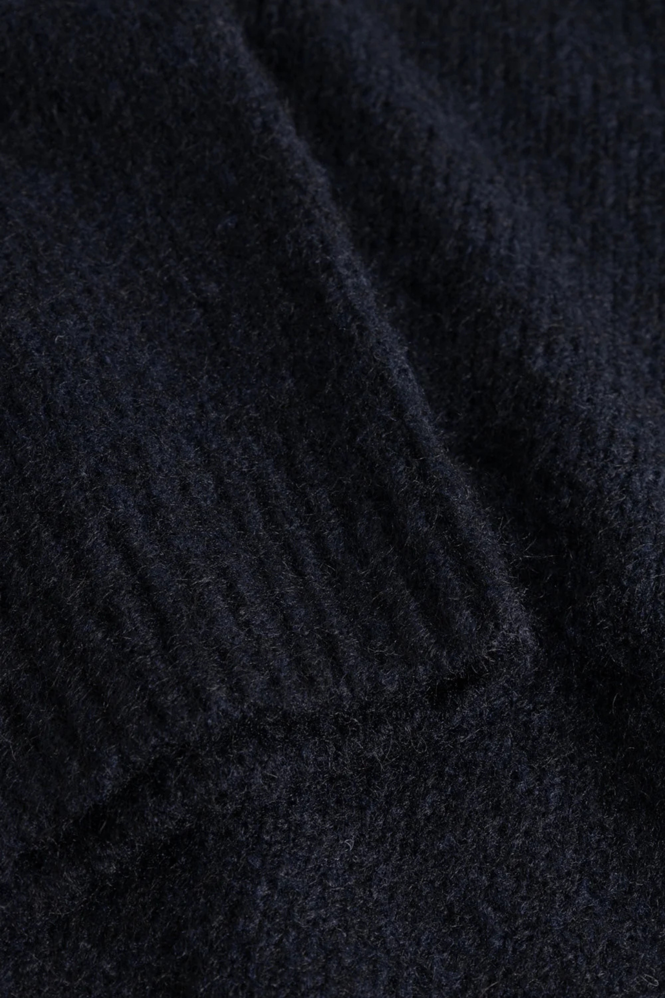 LAIANA KNIT CARDIGAN - NAVY