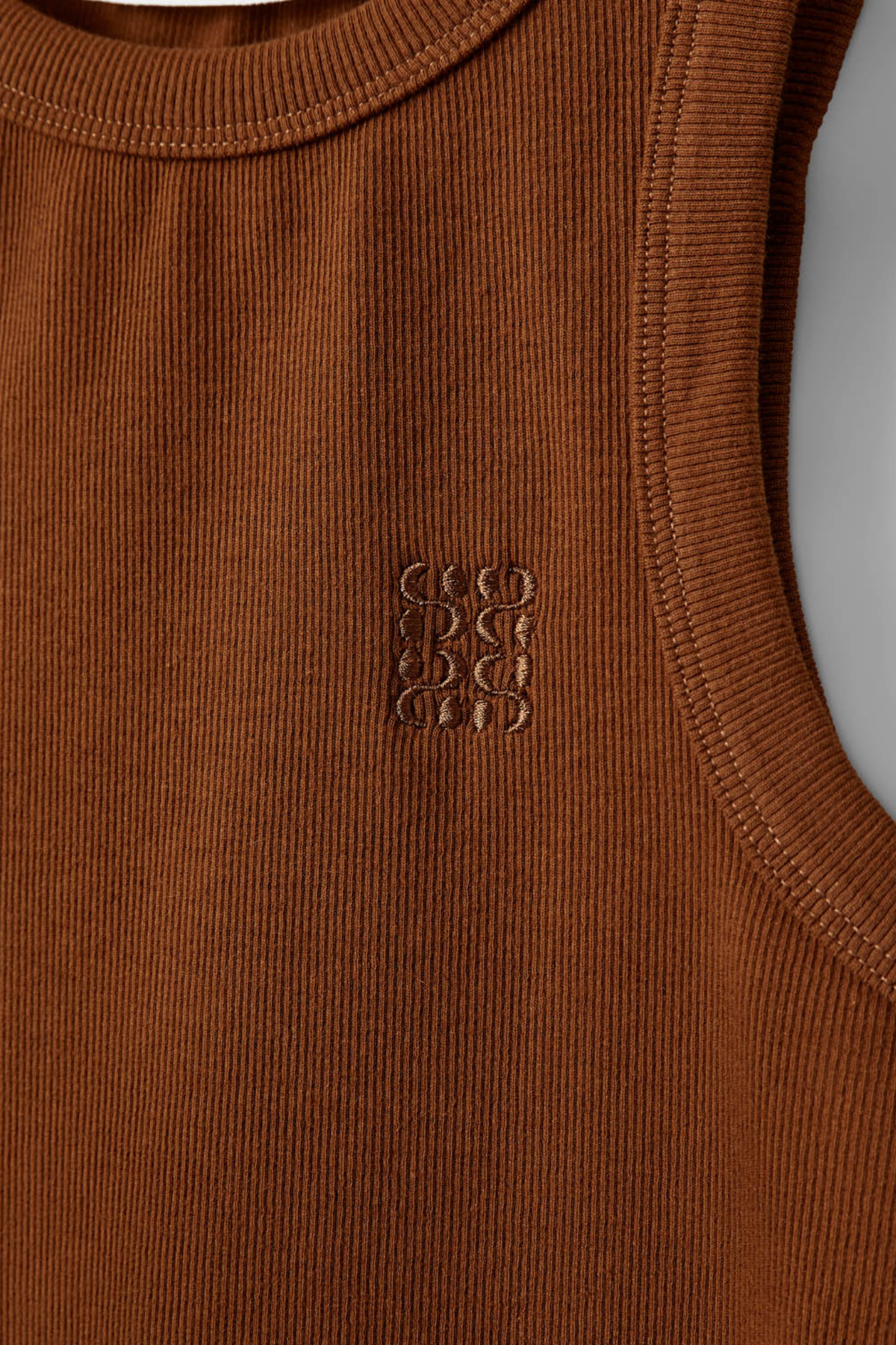 BECA RIB TANK TOP - MAPLE BROWN