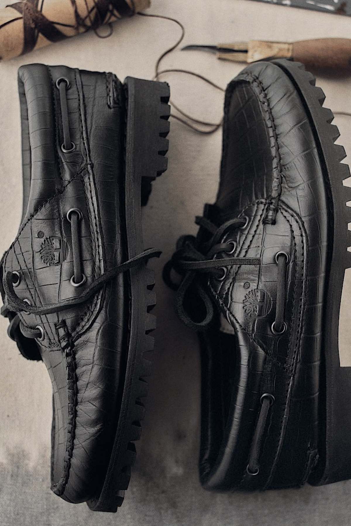 BOAT WOMEN SHOES - BLACK FULL GRAIN