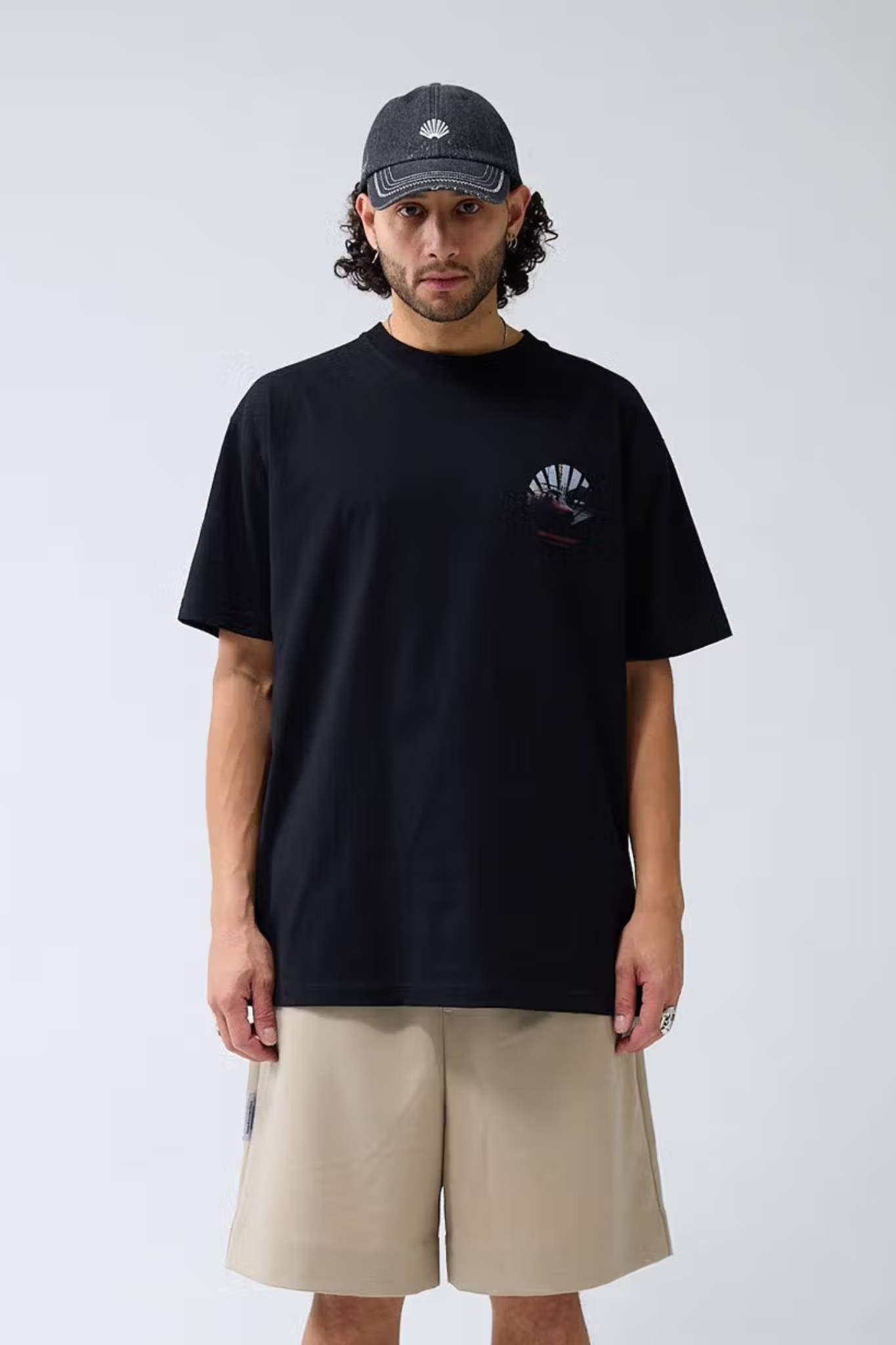 ROAD TRIP T-SHIRT - BLACK