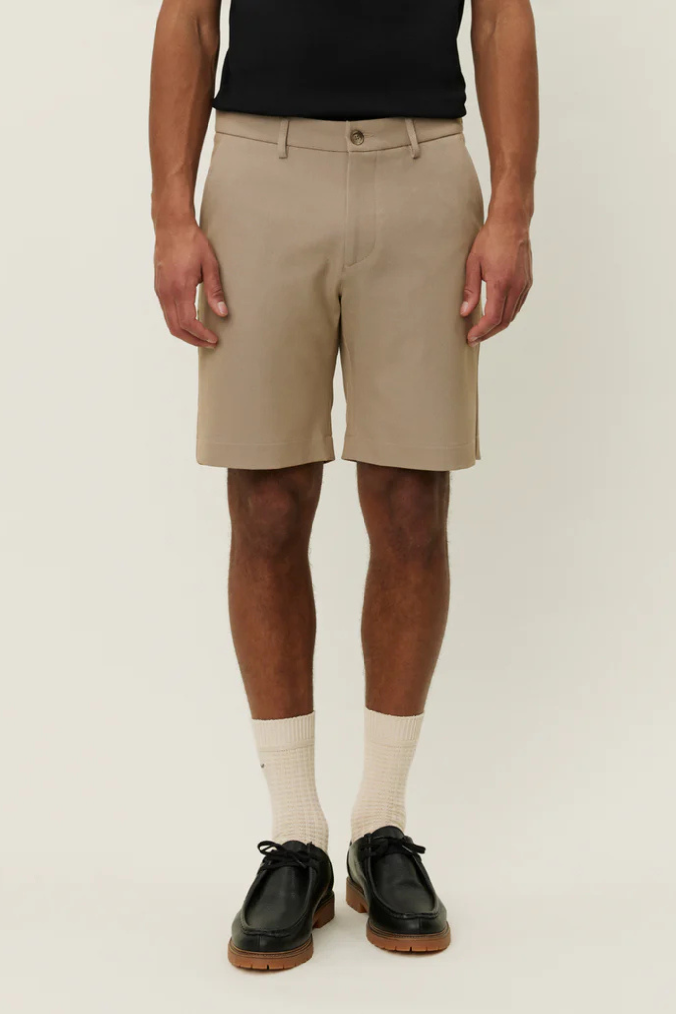 COMO LIGHT REG SHORTS - LIGHT SAND