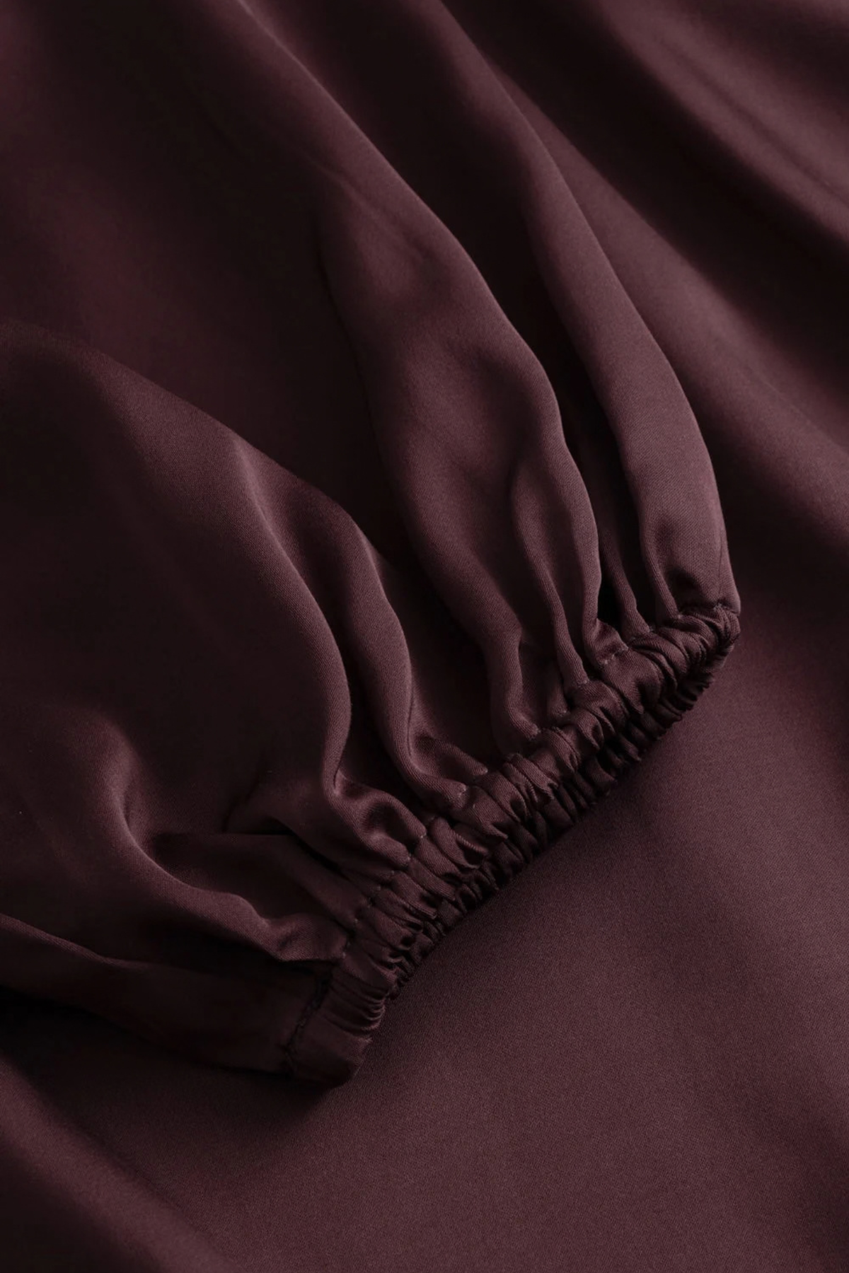 MELDA JURKEN - MAROON