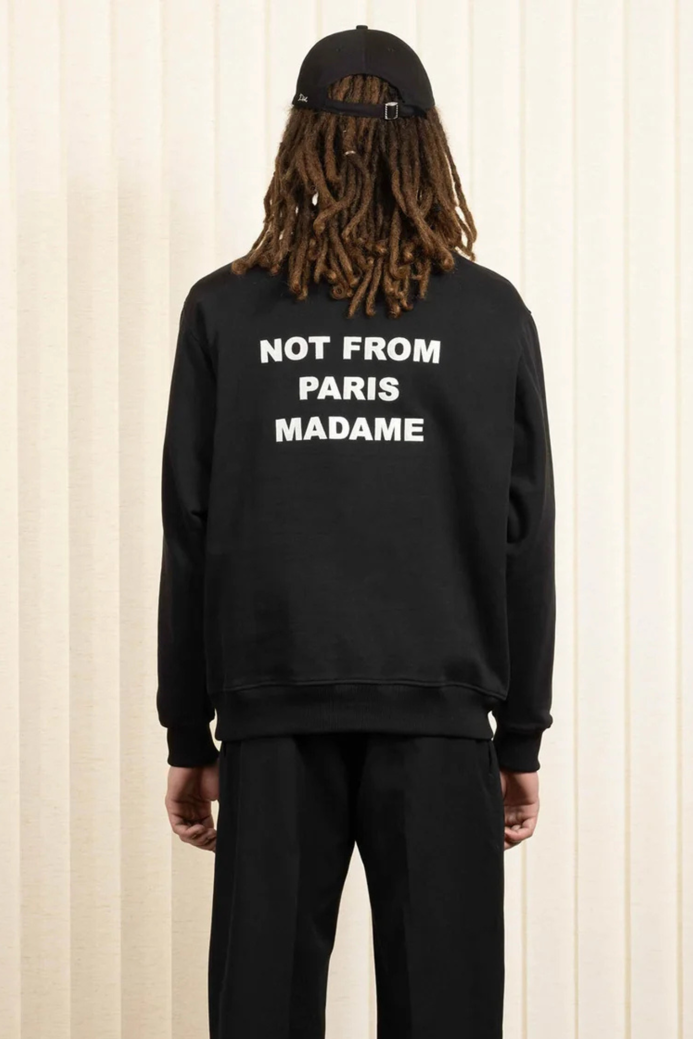 LE SWEATSHIRT SLOGAN CLASSIQUE - BLACK