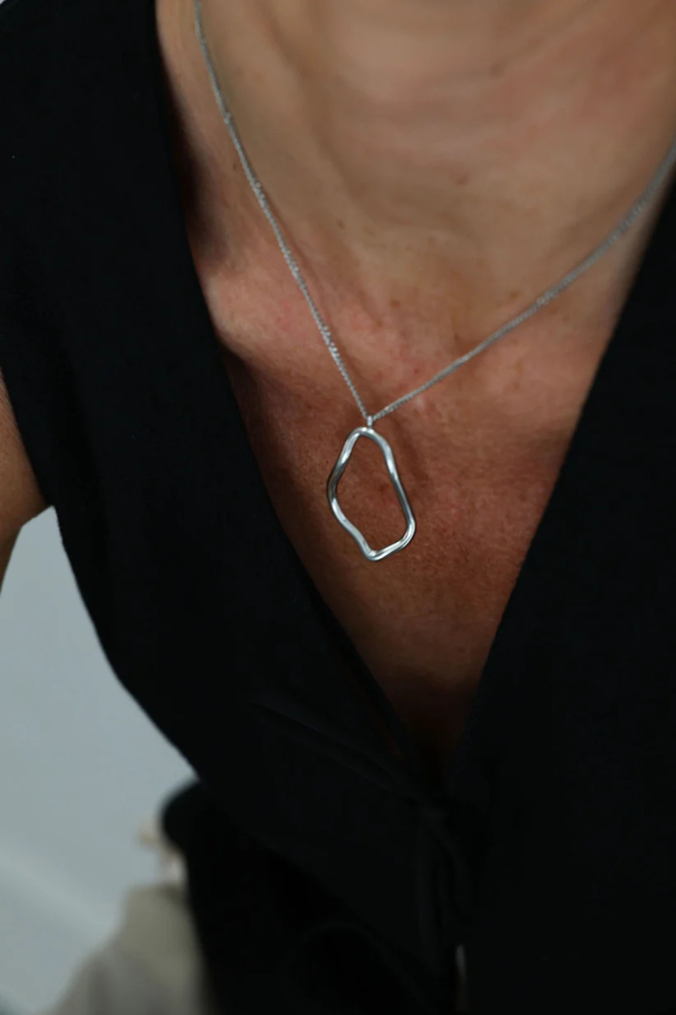 CORALIE NECKLACE - SILVER