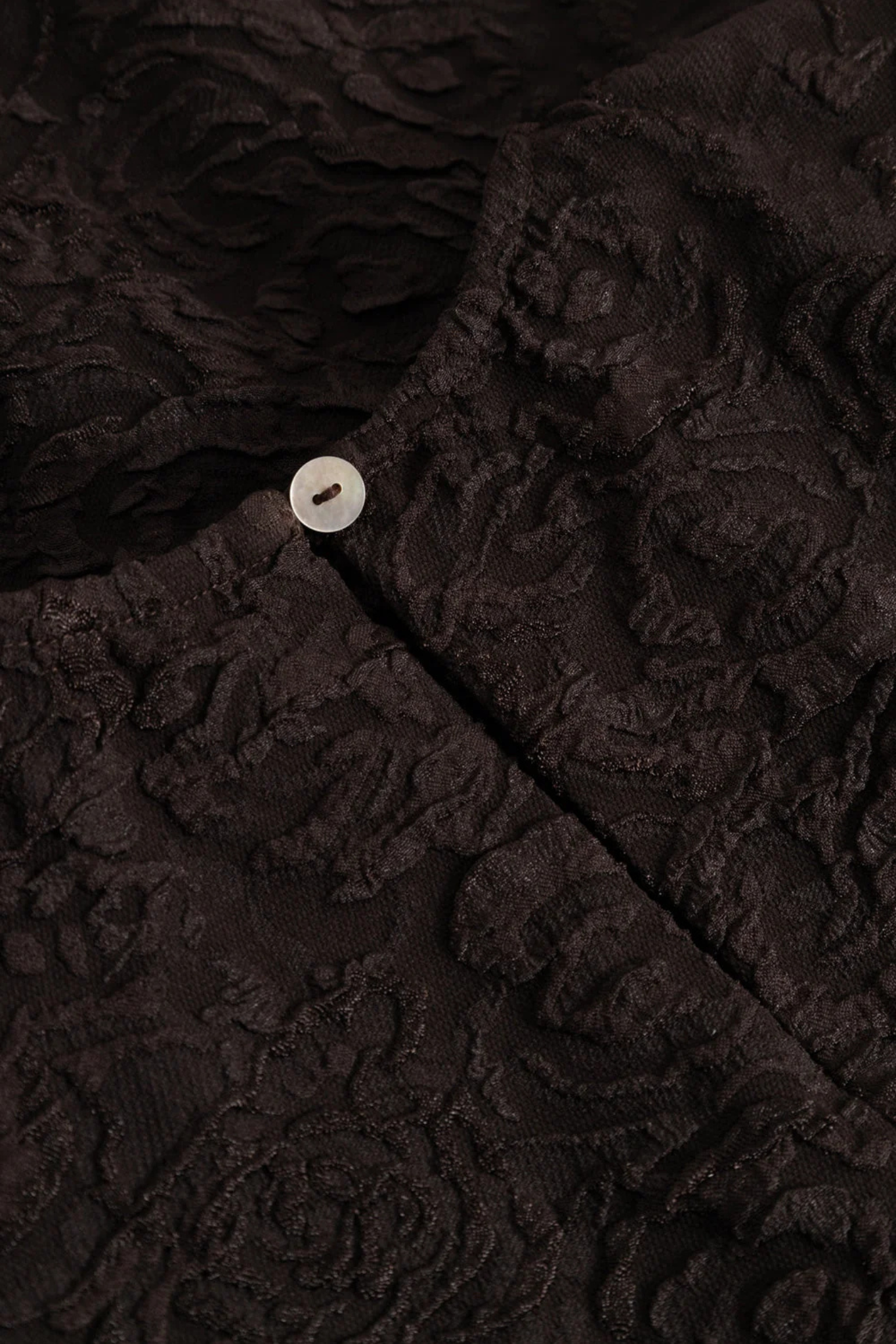 SHELLY BLOUSE - CHOCOLATE