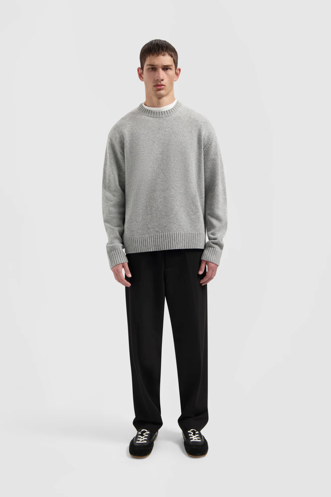 REGULAR TWILL PLEATED PANT - CHARCOAL