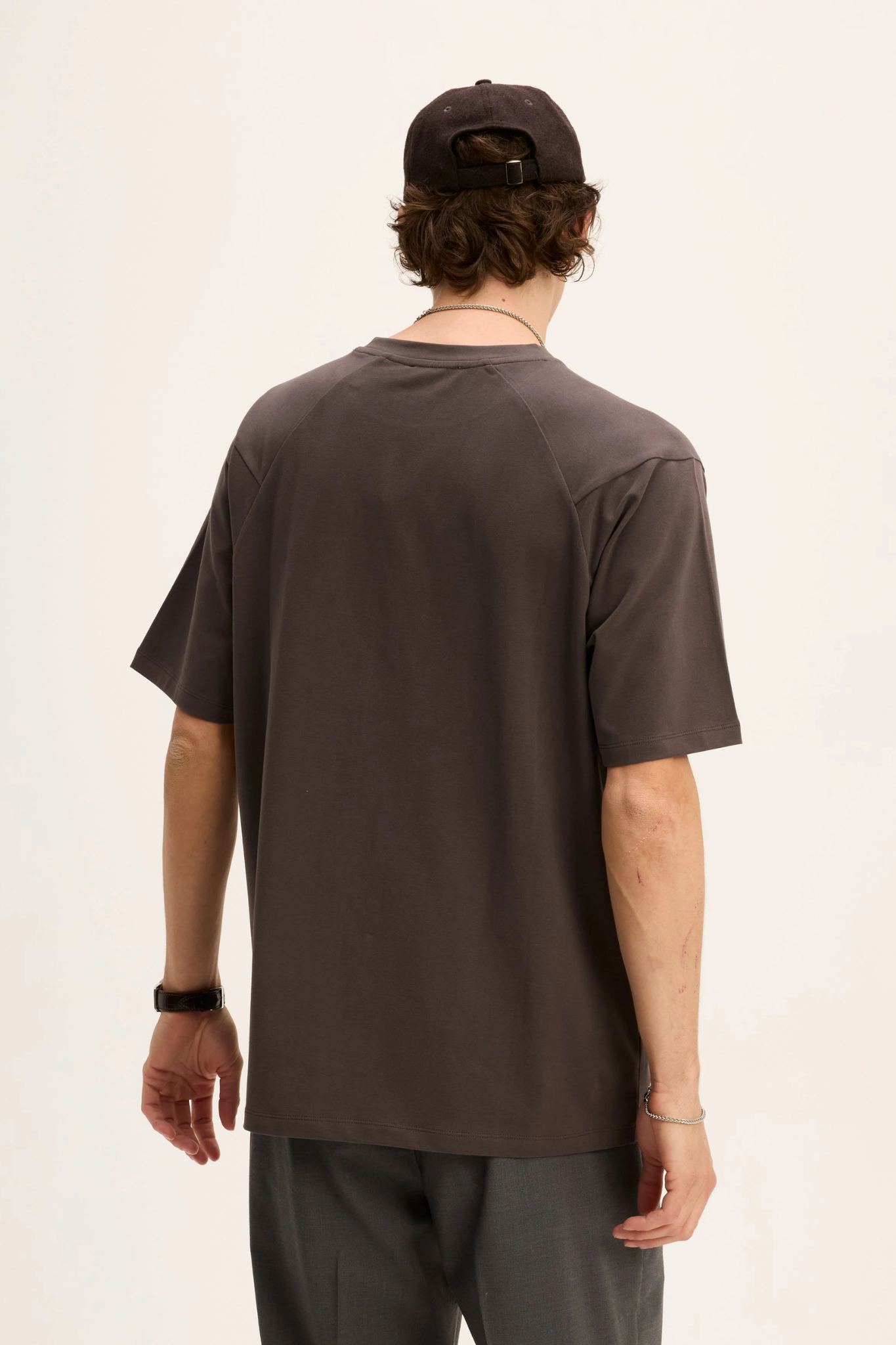 TED T-SHIRT - DARK BROWN