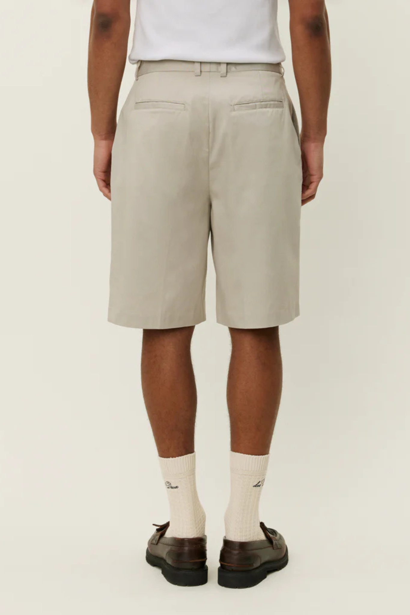 RANDALL PLEATED TWILL SUITING SHORTS - LIGHT SAND
