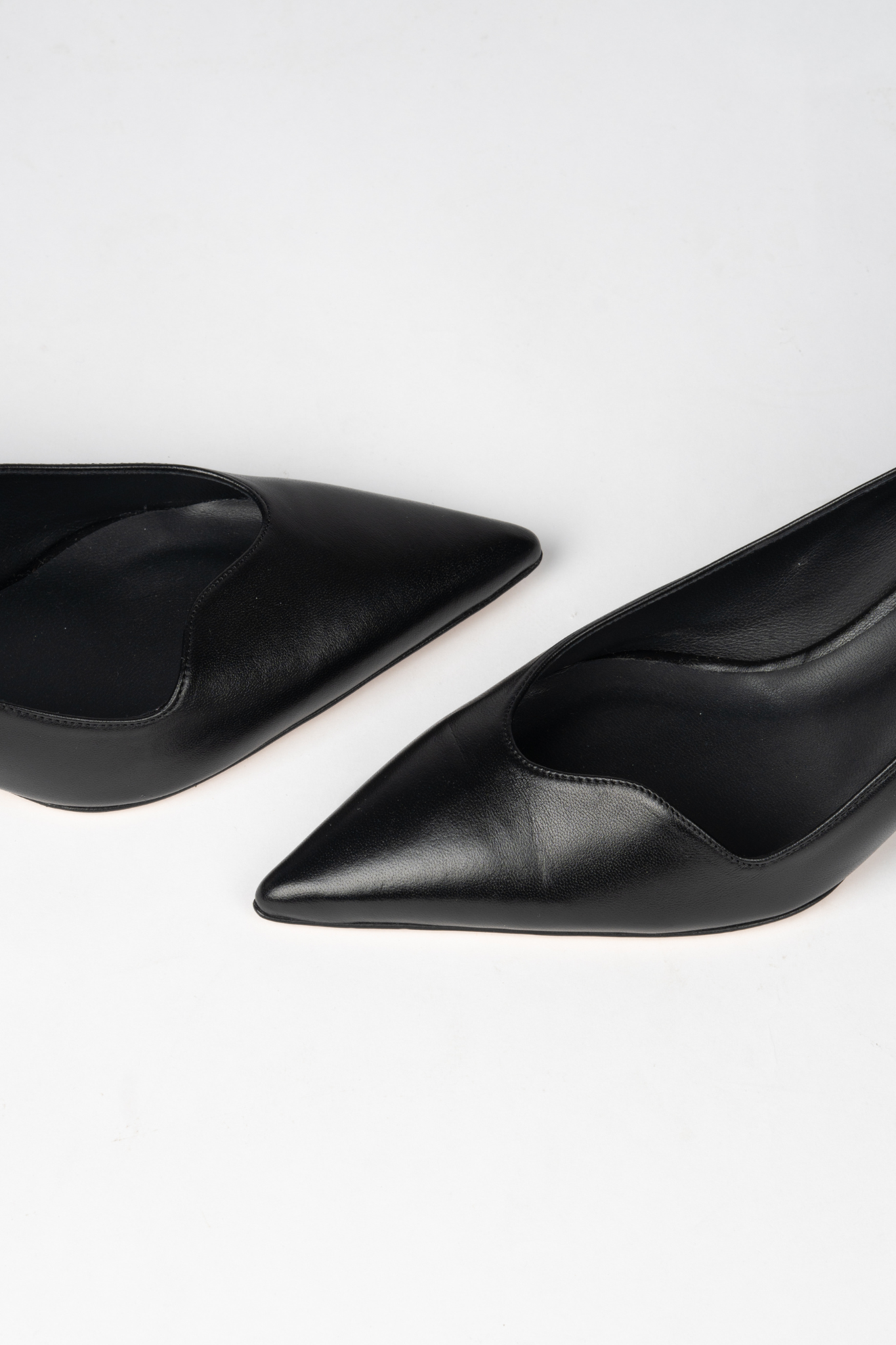 DONNA 719 CUOIO SHOES - NERO