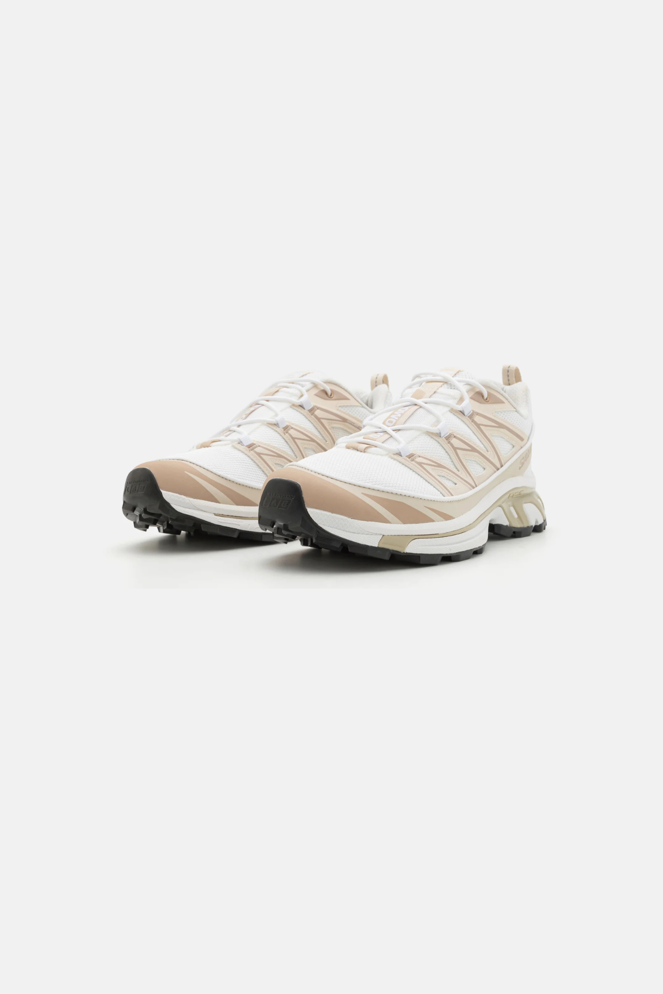 SALOMON XT-6 EXPANSE SNEAKERS WOMEN - WHITE/RAINY DAY/OXFORD TAN. Front view