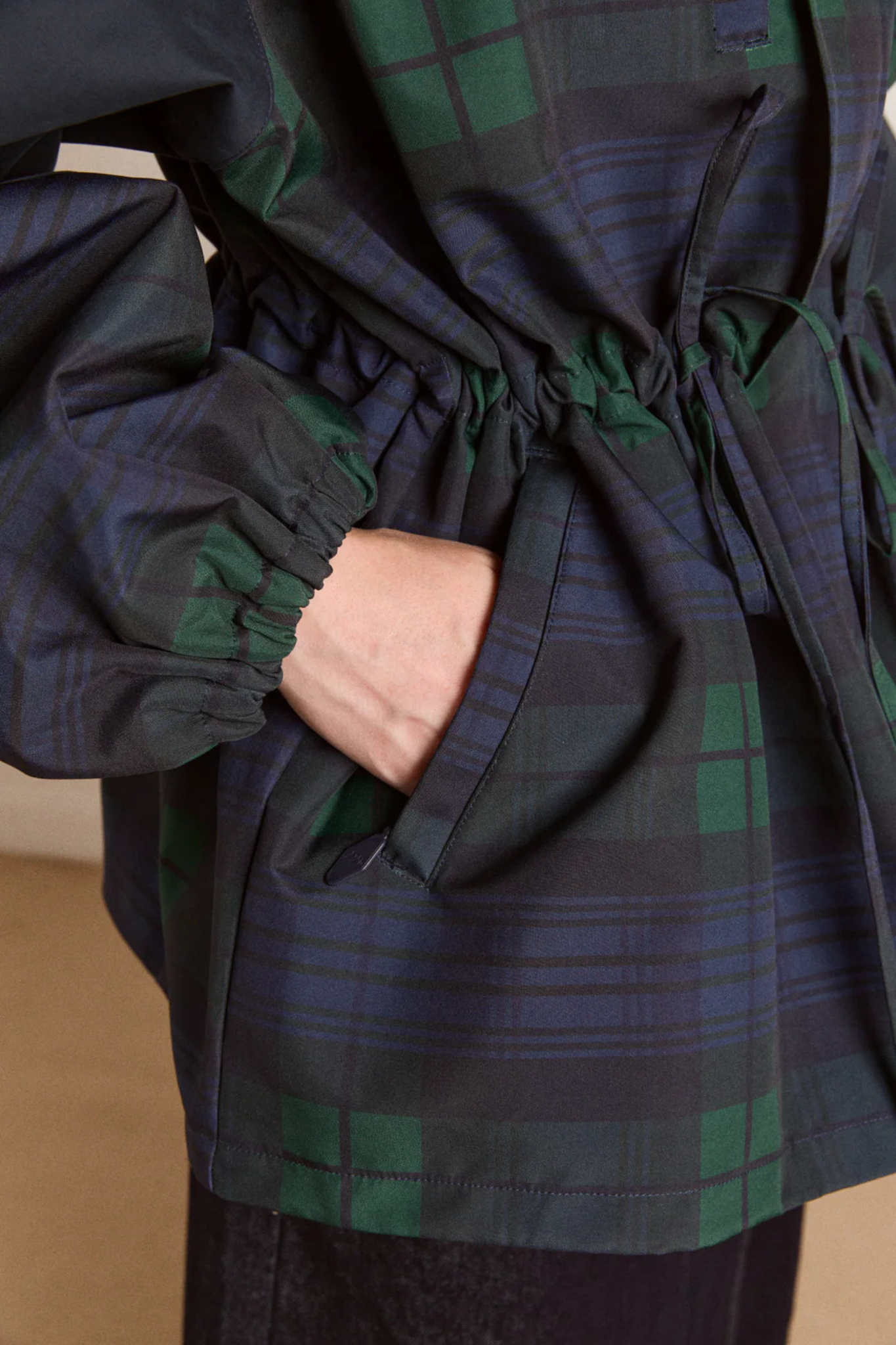 LIU RAINCOAT - NAVY CHECK
