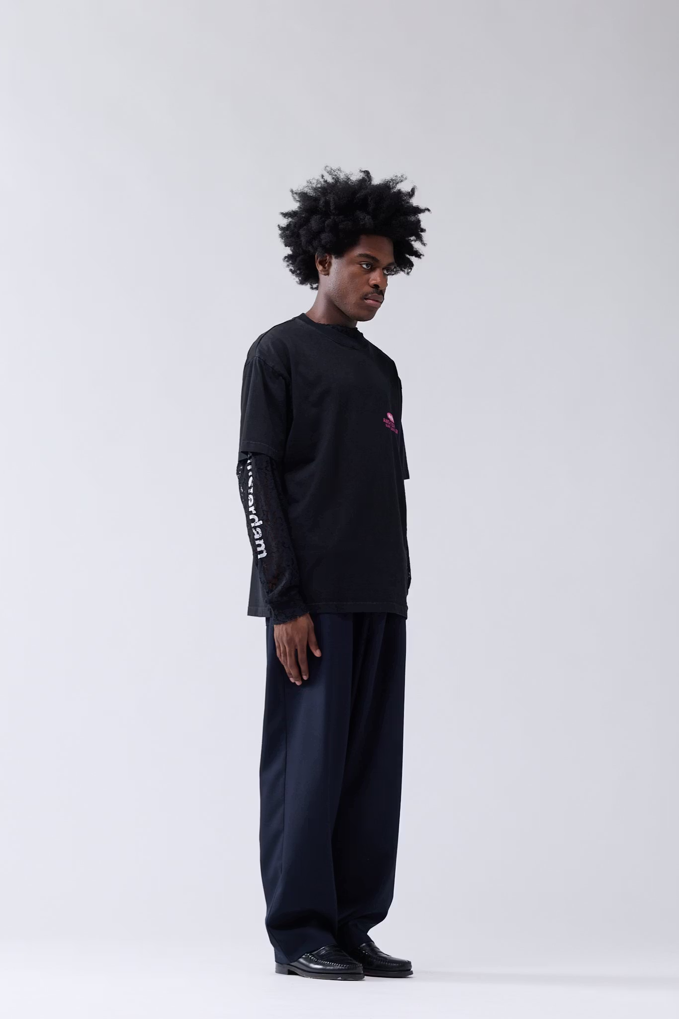 PEARL READINGS T-SHIRT - BLACK