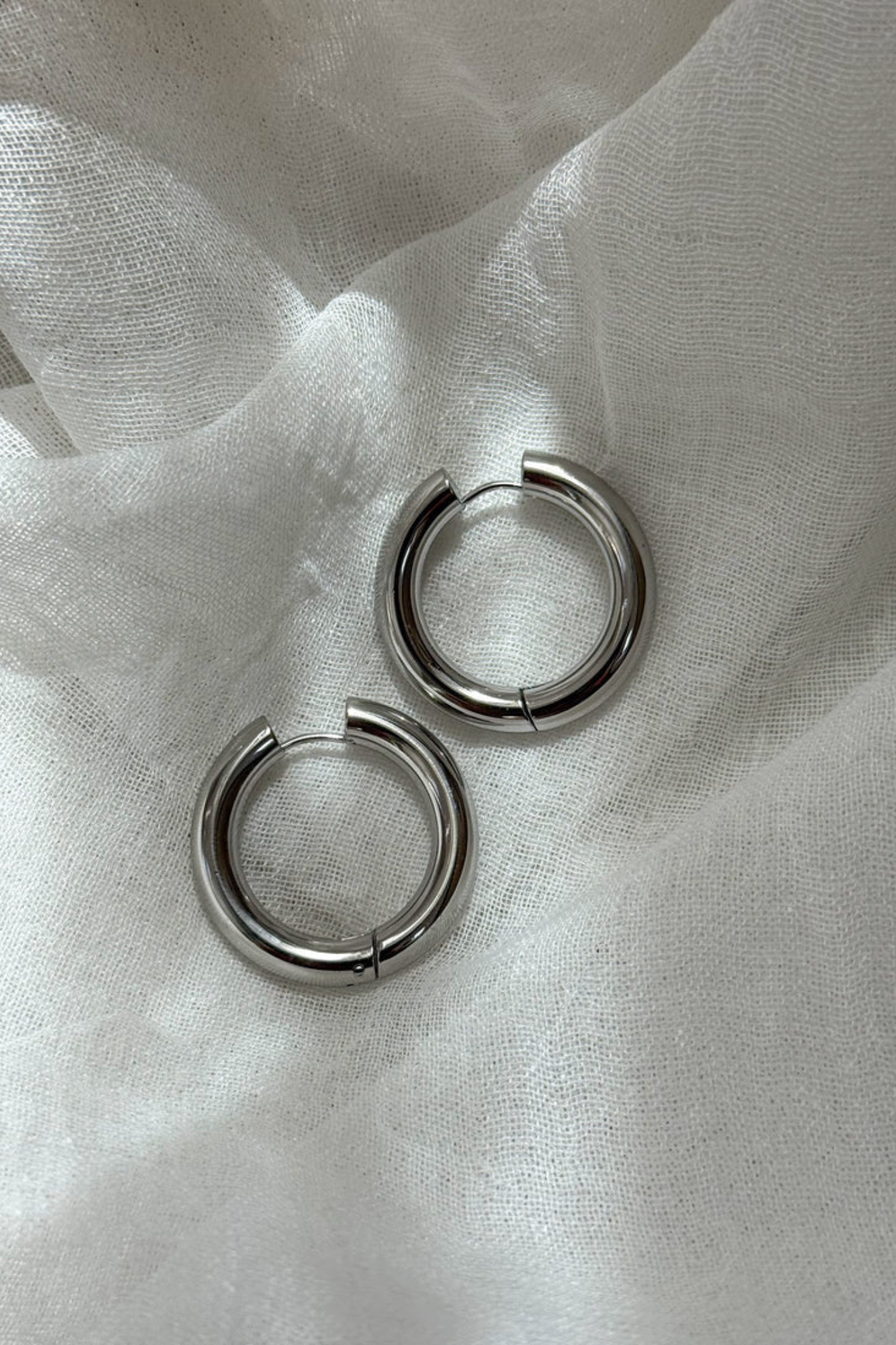 LUNA EARRING - SILVER