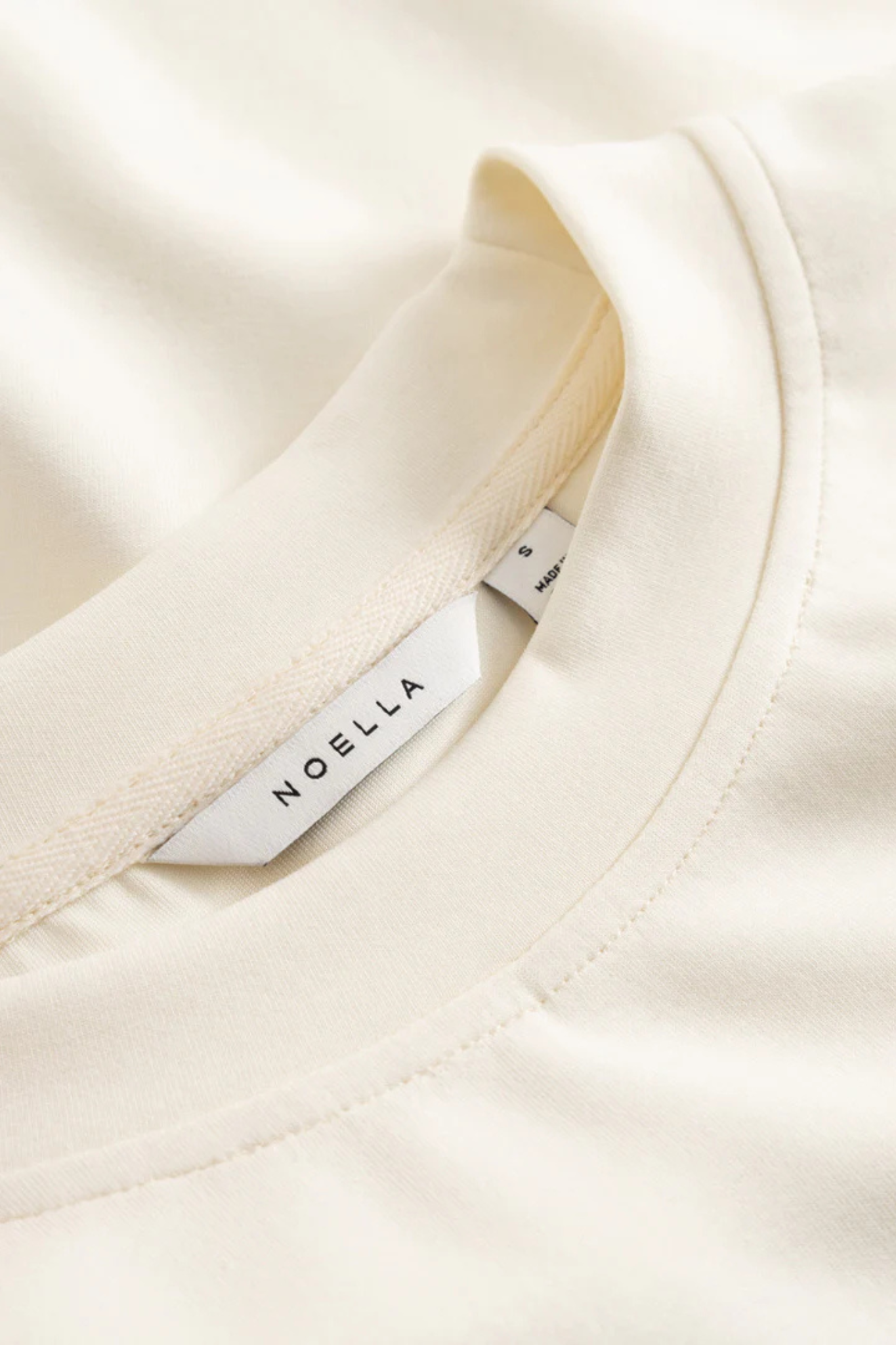 MAPLE T-SHIRT - OFF WHITE