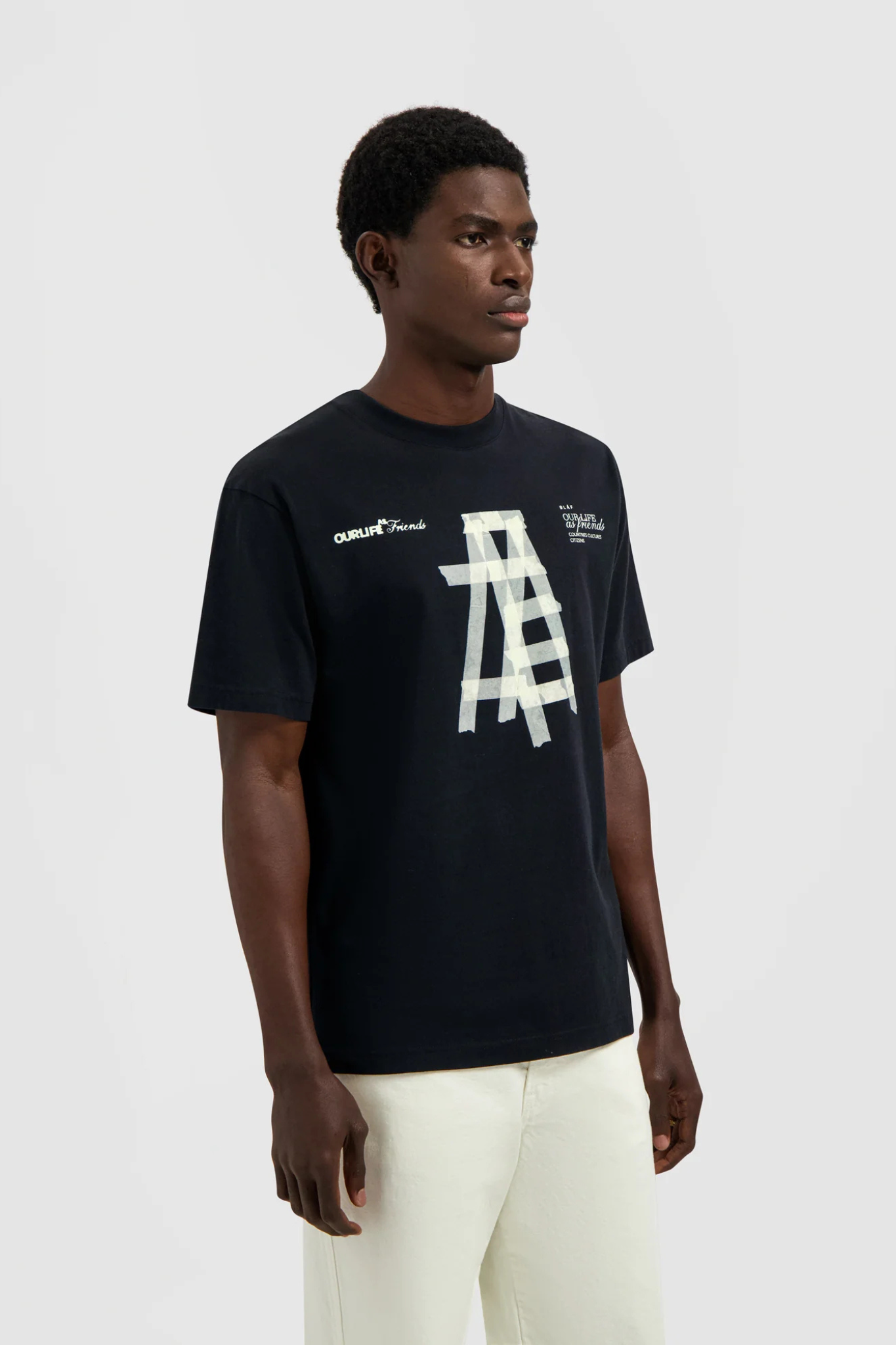 TAPED LADDER T-SHIRT - BLACK