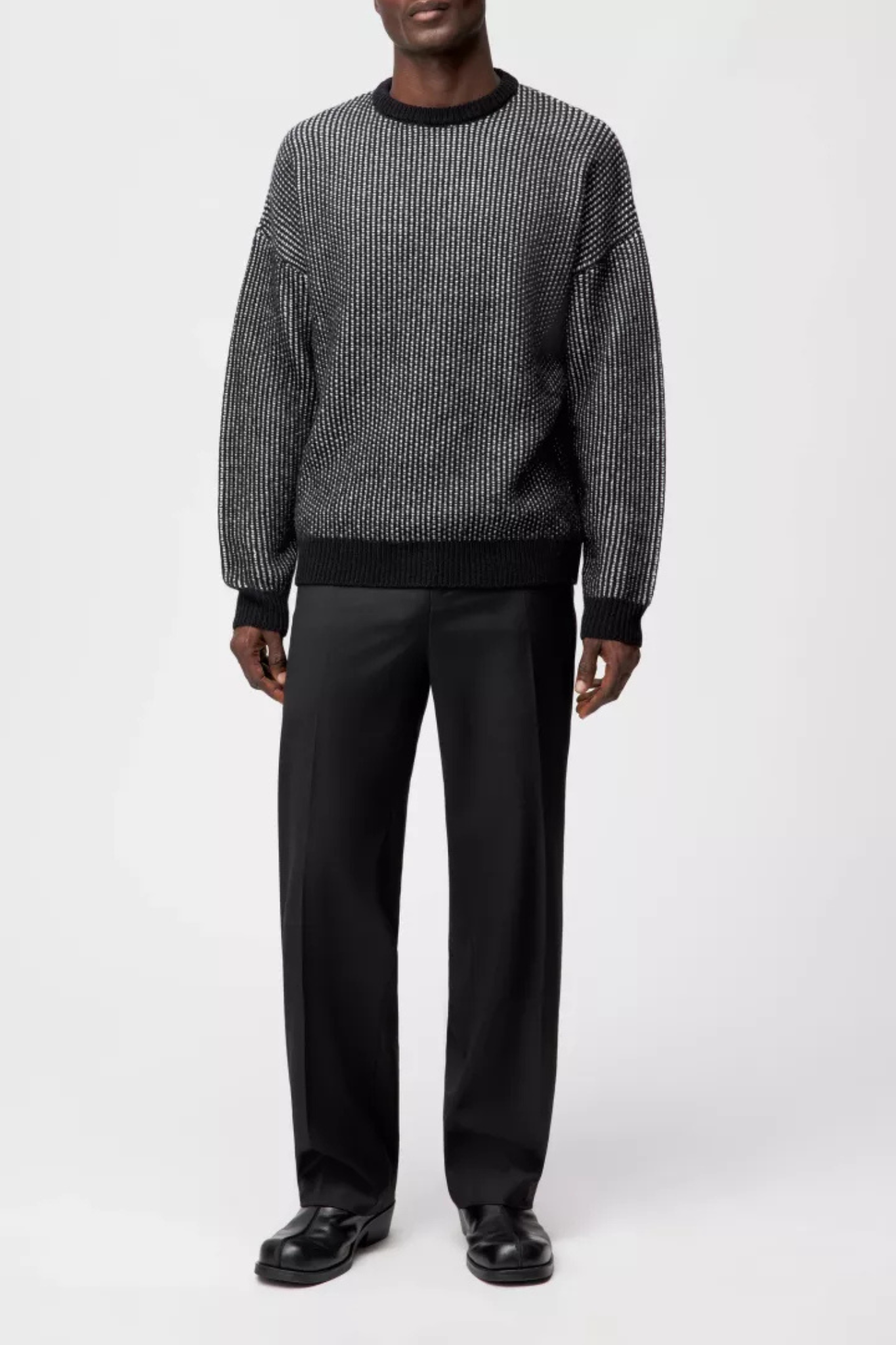 NEELIO KNITWEAR - BLACK