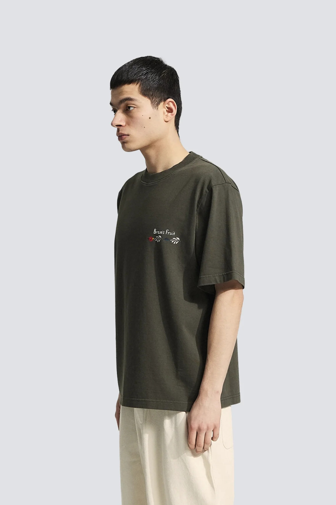 FLORA T-SHIRT - SOLID CHARCOAL BLACK