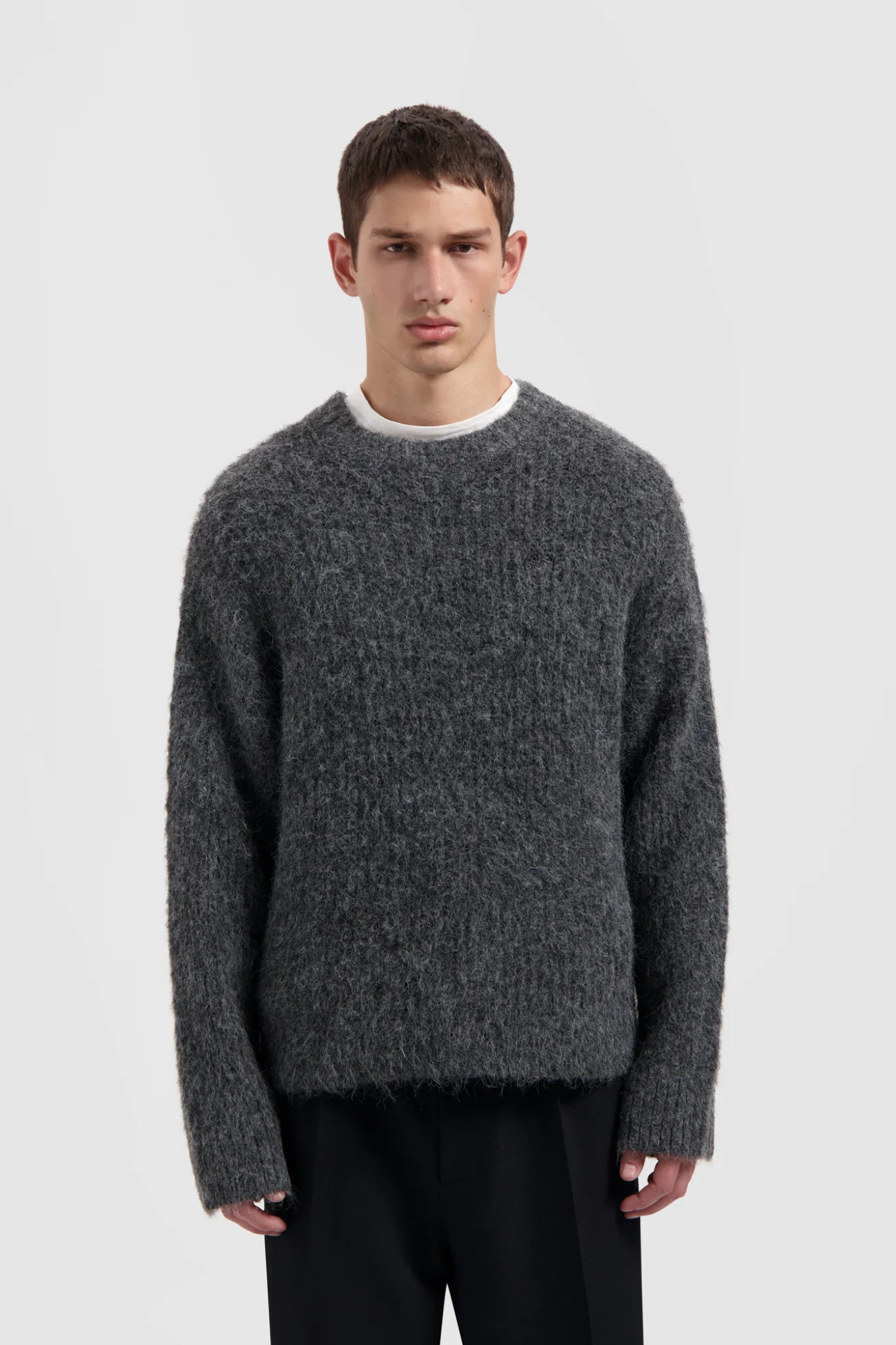 HAIRY KNITTED CREWNECK - CHARCOAL