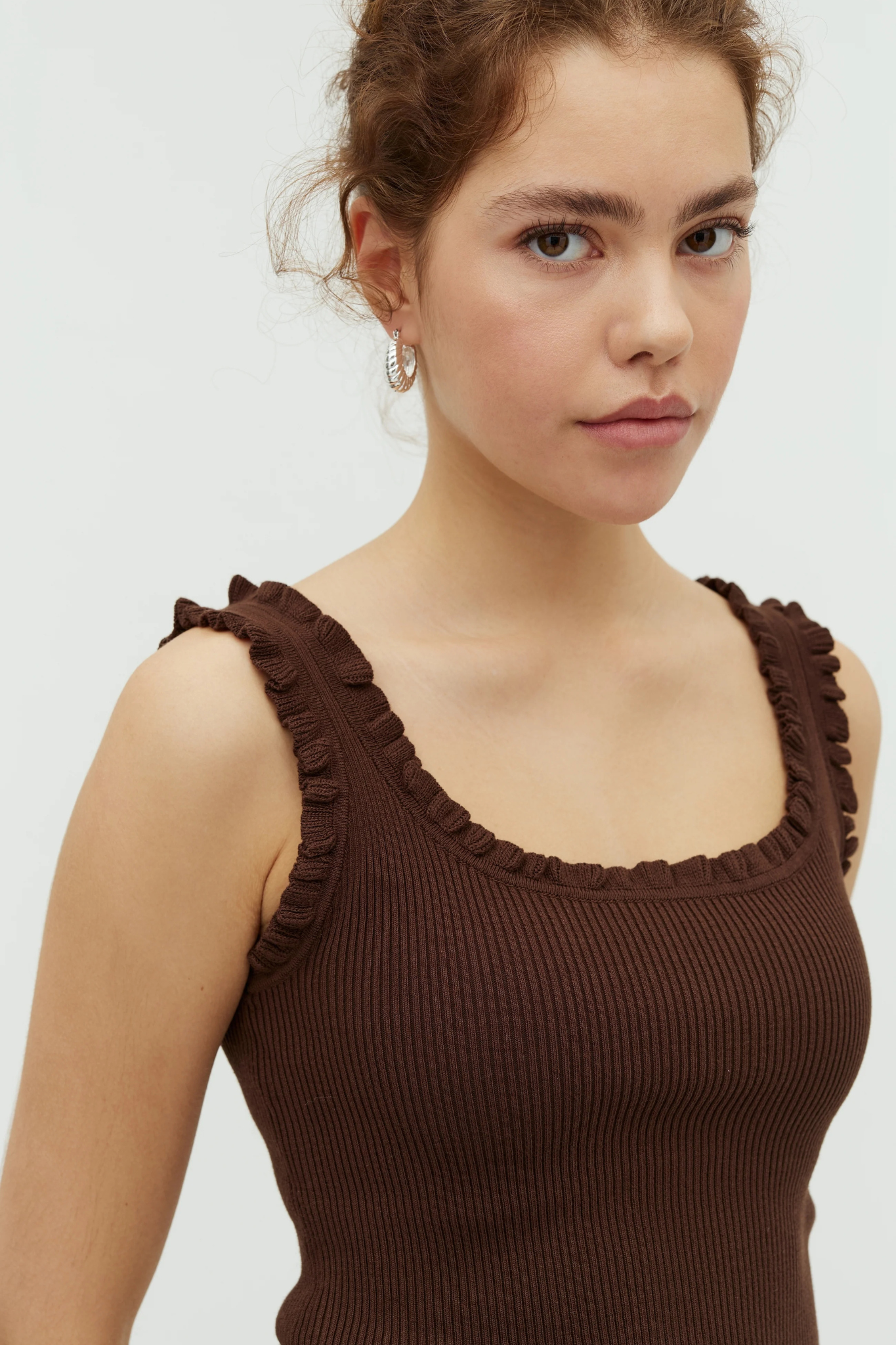 ELINNE LOUC TOP - CHOCOLATE BROWN