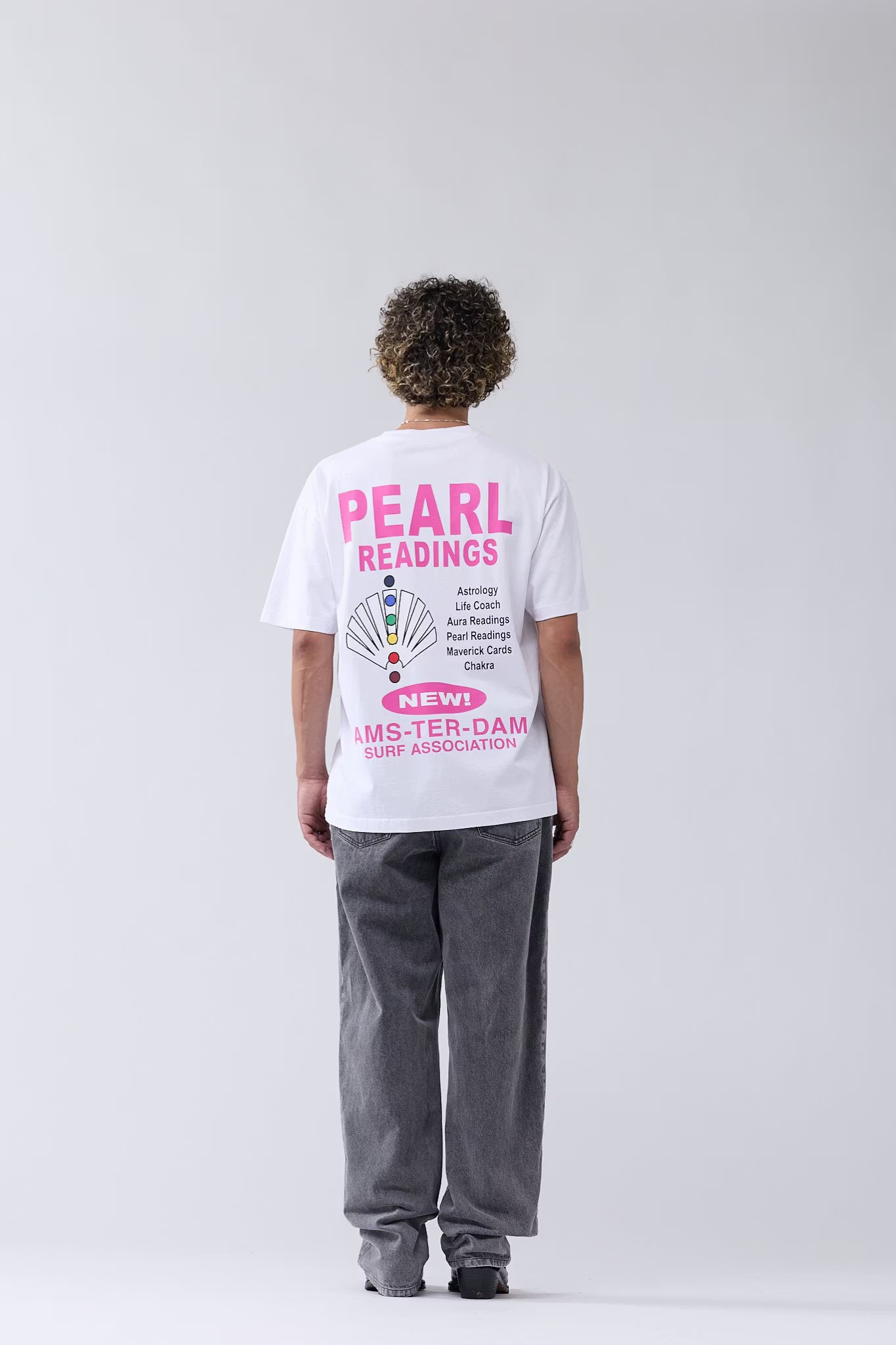 PEARL READINGS T- SHIRT - WASHED WHITE