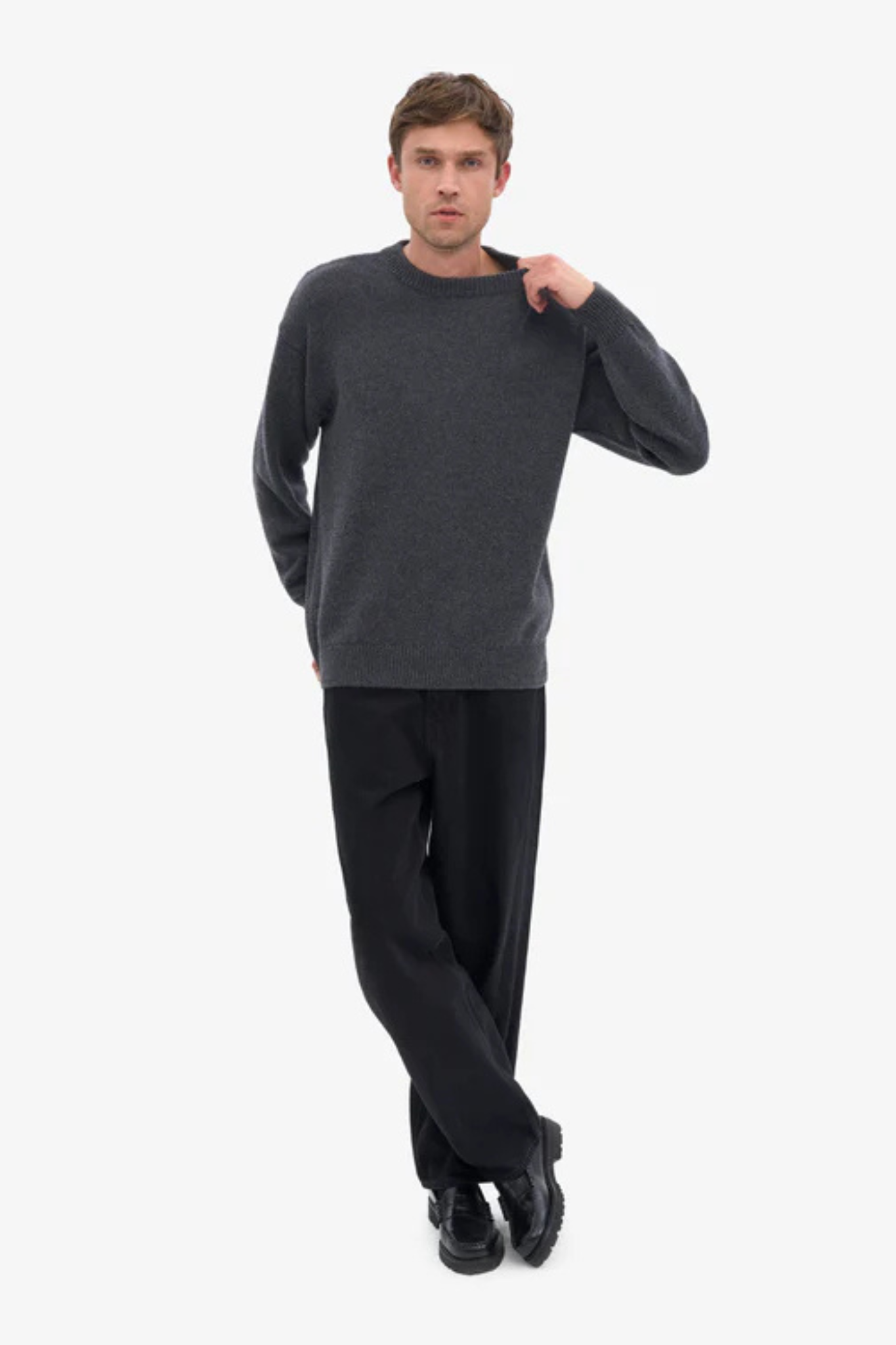 OVERSIZED MERINO WOOL CREW - LAVA GREY