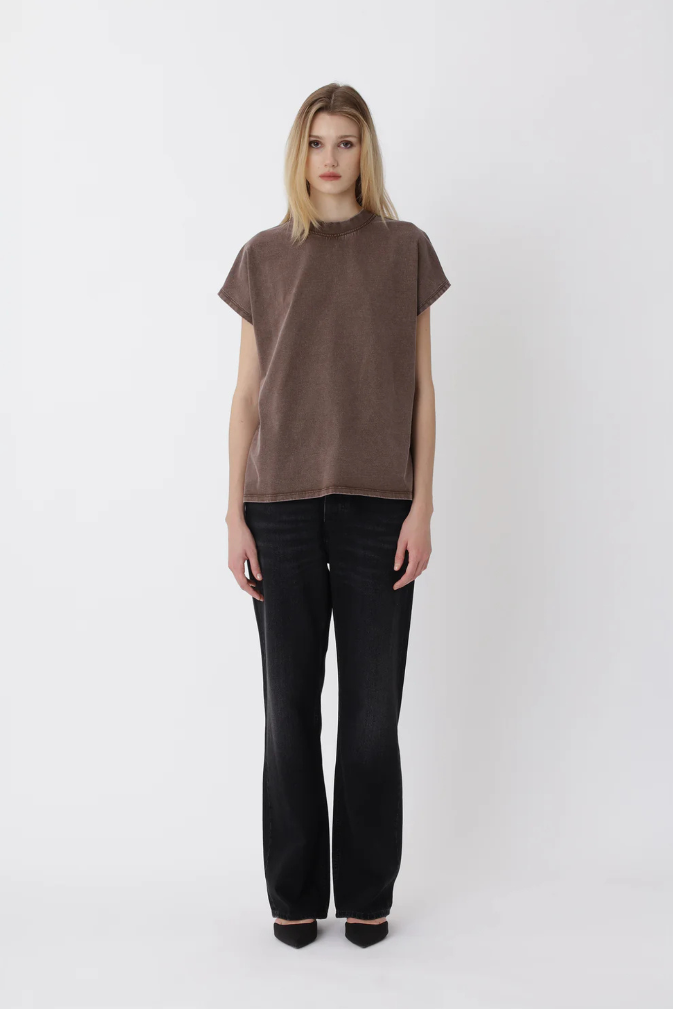 EMERSON T-SHIRT - WASHED CARAFE BROWN