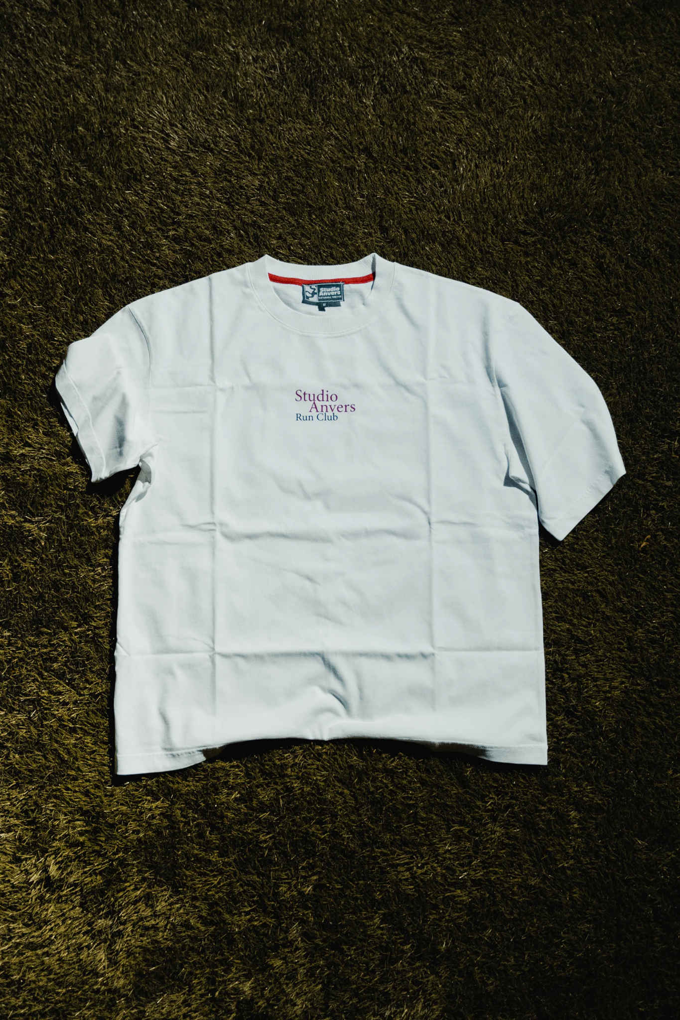 RUNNING ON LOVE T-SHIRT - WHITE