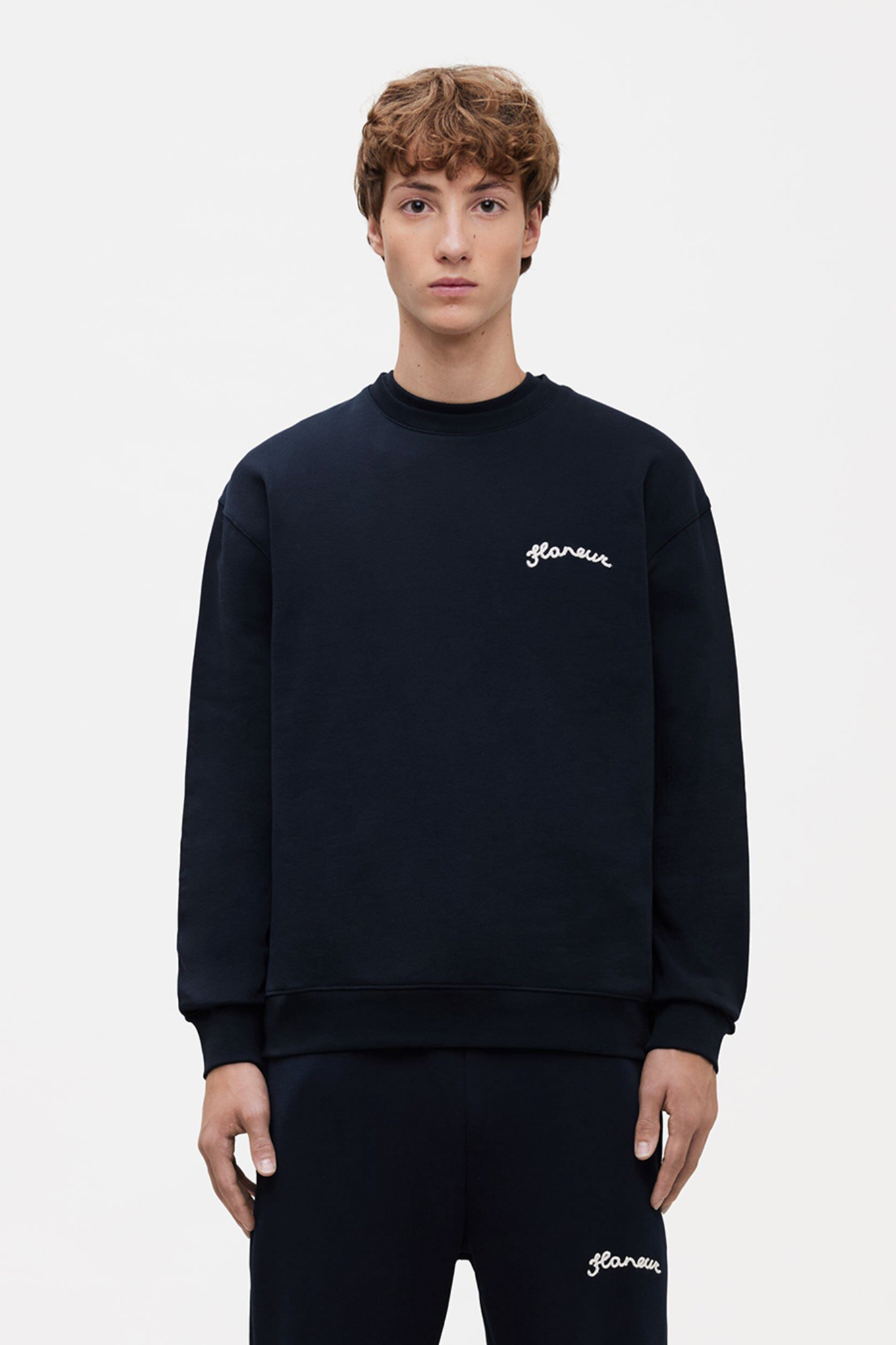 SIGNATURE SWEATER - NAVY