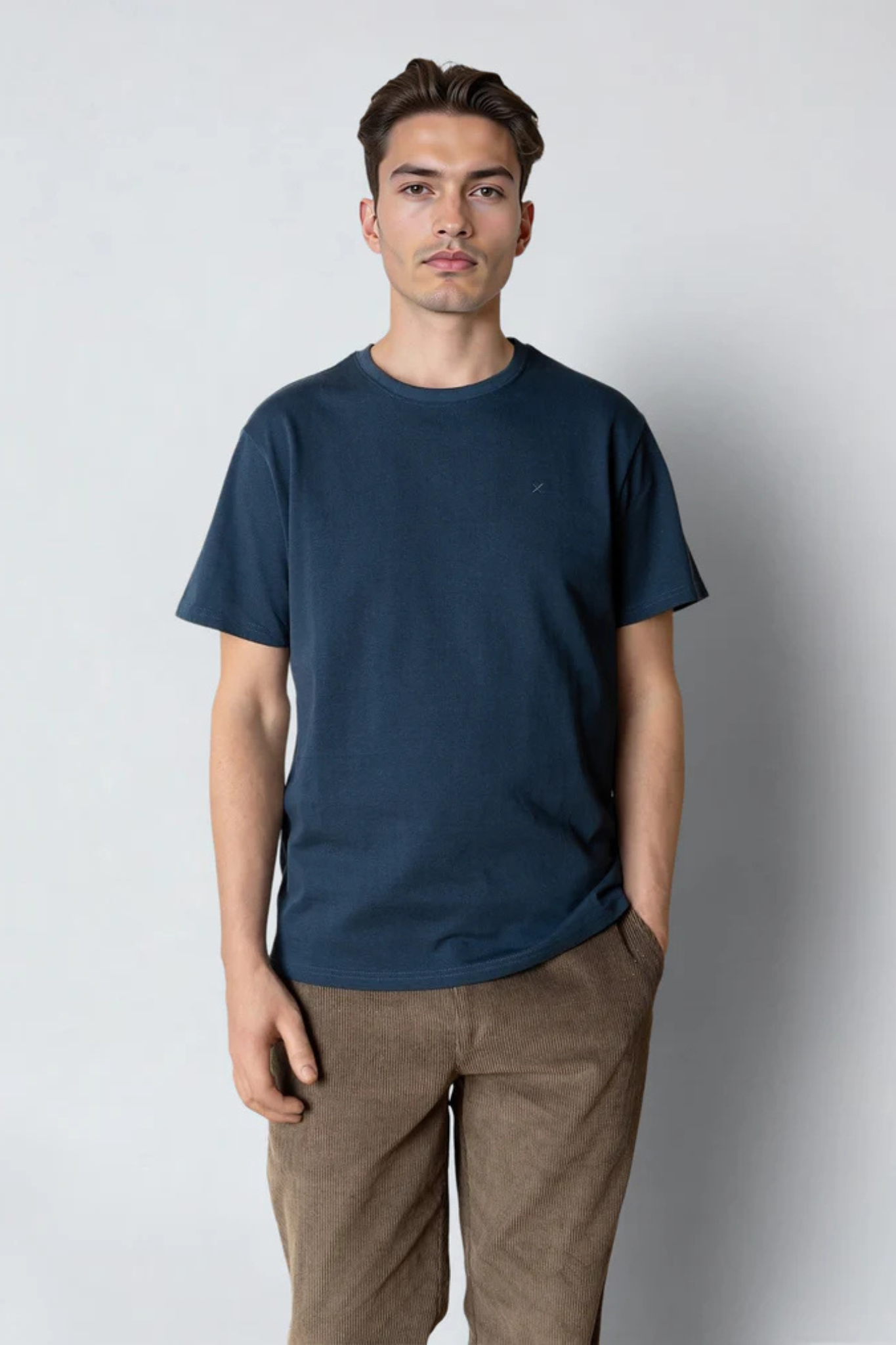 STABLE T-SHIRT - NAVY
