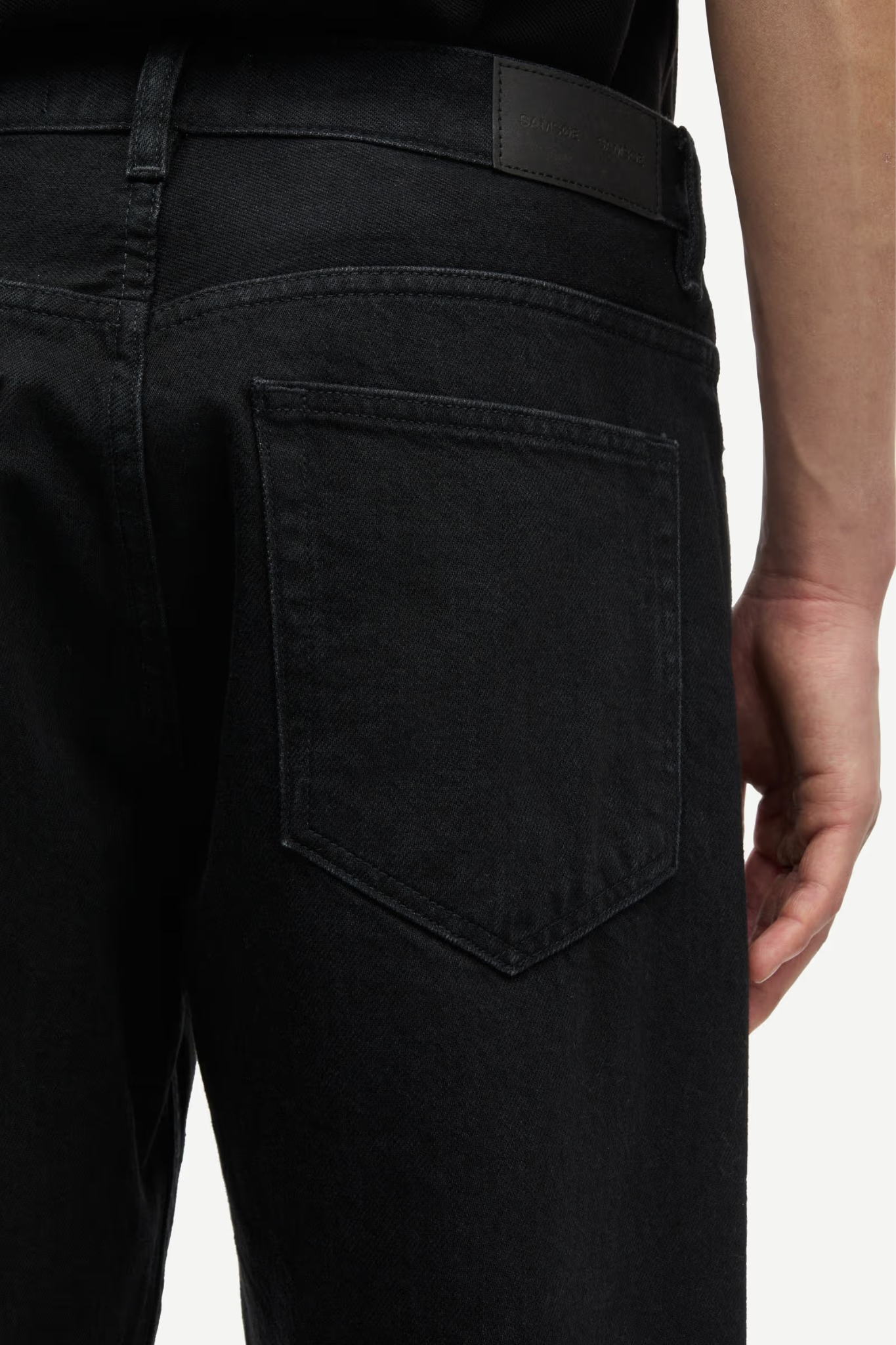 EDDIE JEANS - BLACK RINSE