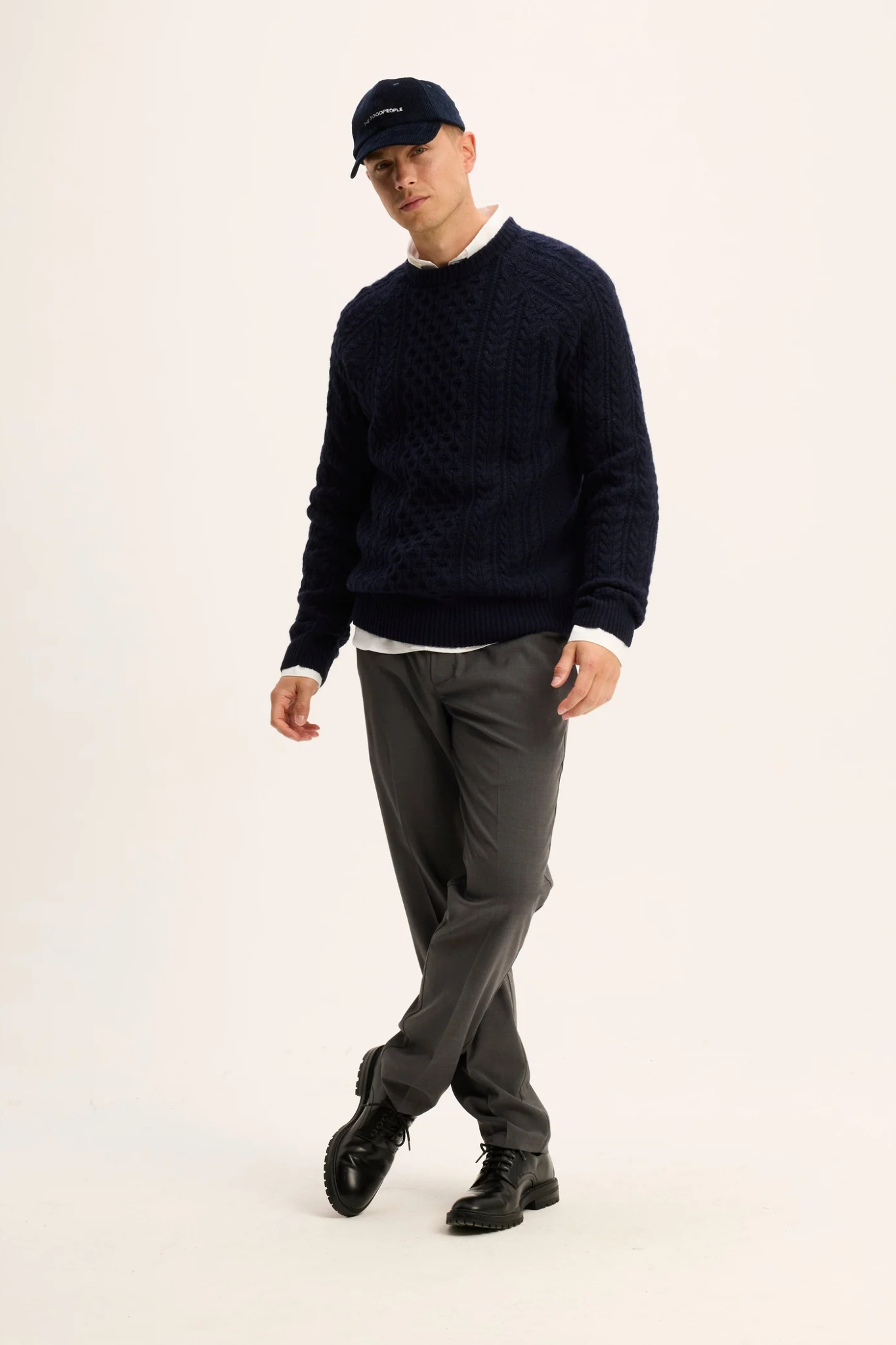 PATTERN SWEATER - NAVY