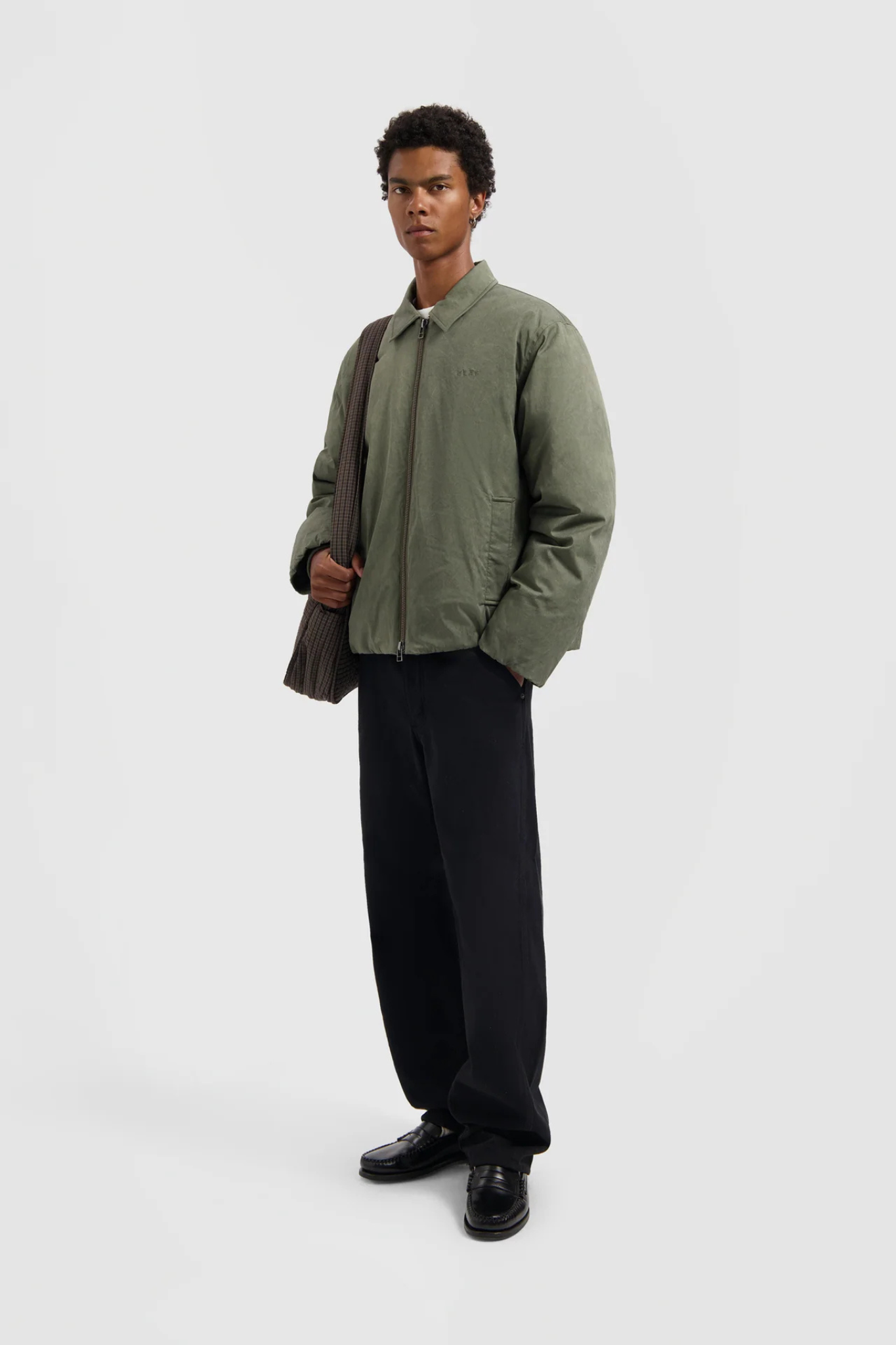 MEDIUM PADDED JACKET - OLIVE NIGHT