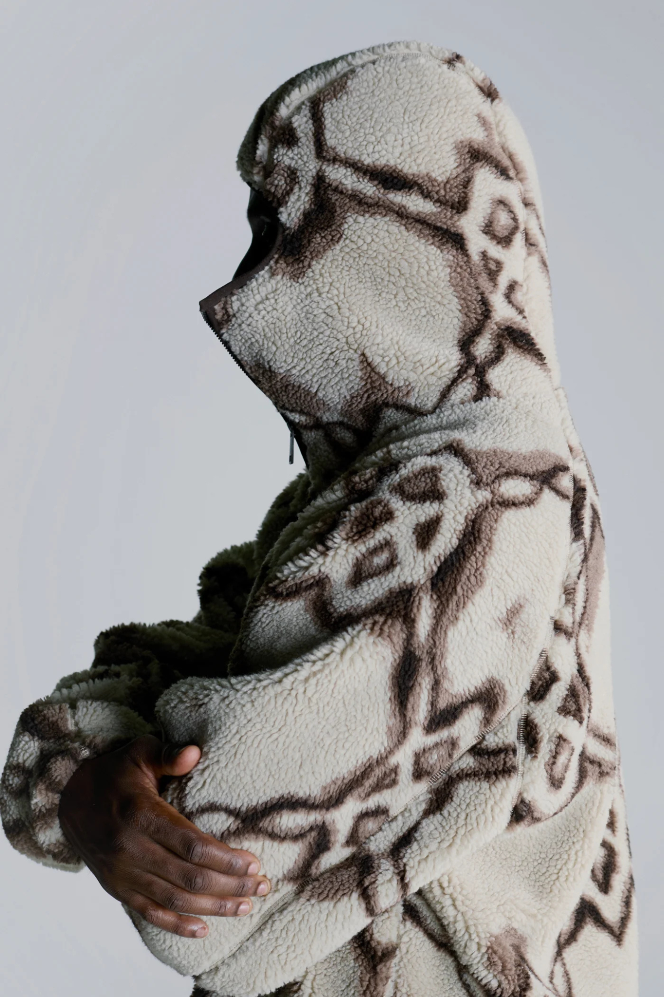 BURNED SHIELD SHERPA JACKET - OFF WHITE