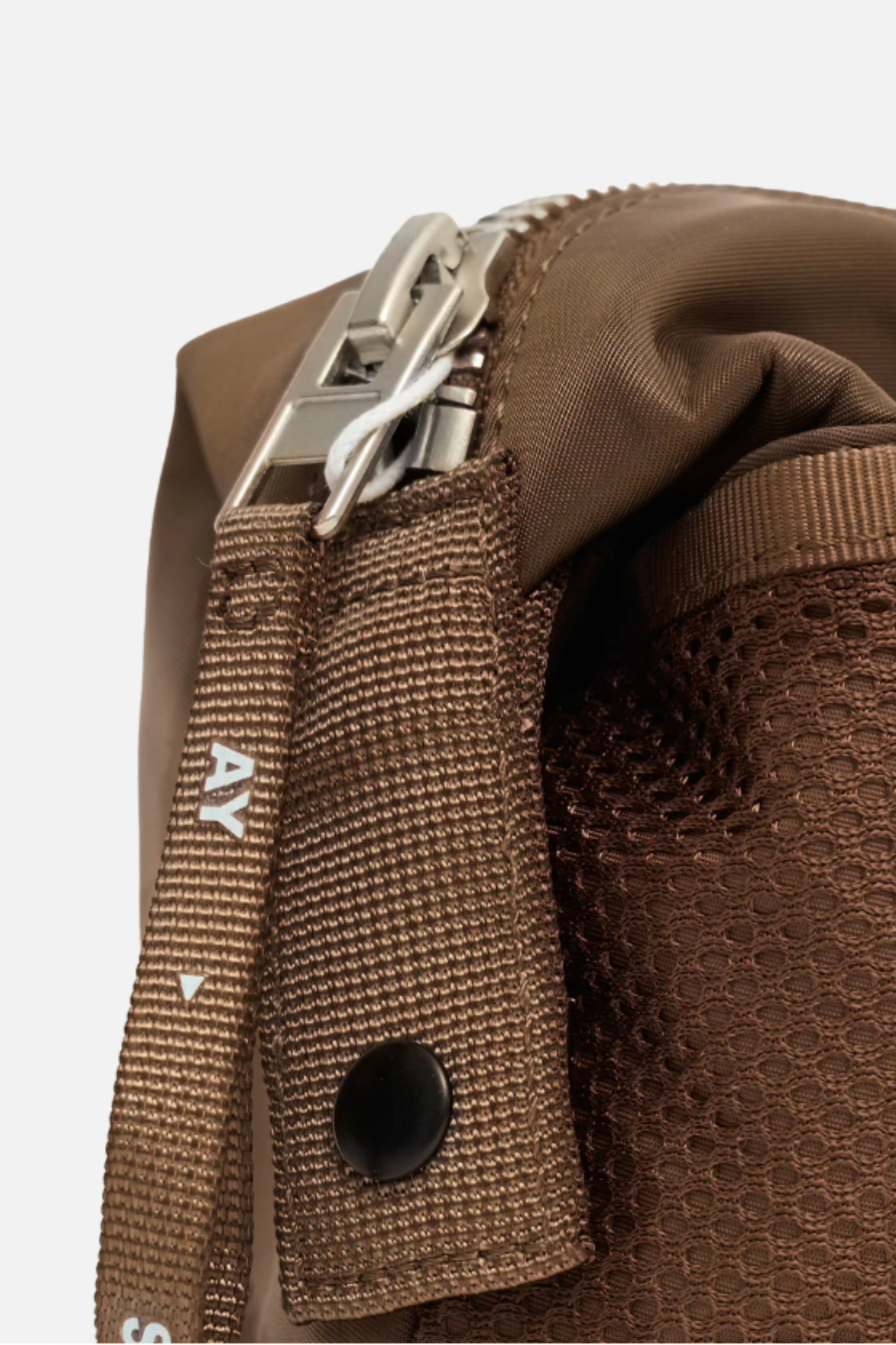 WASH BAG - BROWN