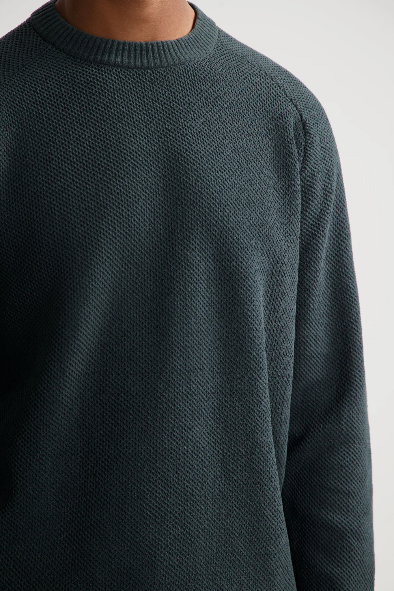 NEILL BIG CHENILLE CREWNECK - FOREST RIVER