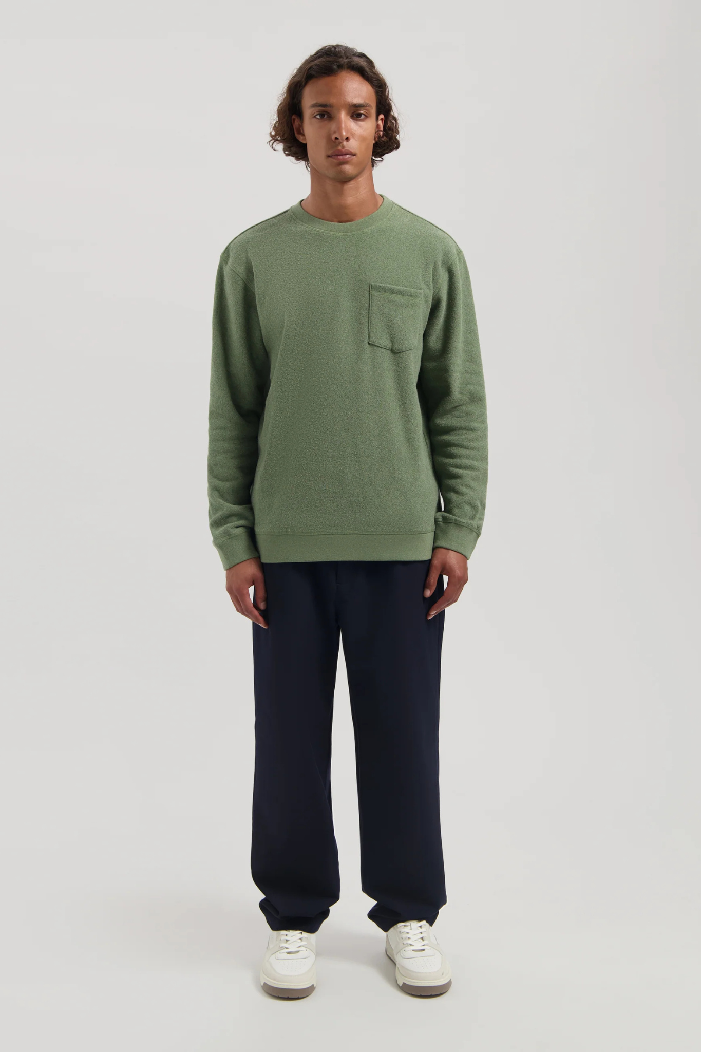DAMIEN CREWNECK - LT. ARMY