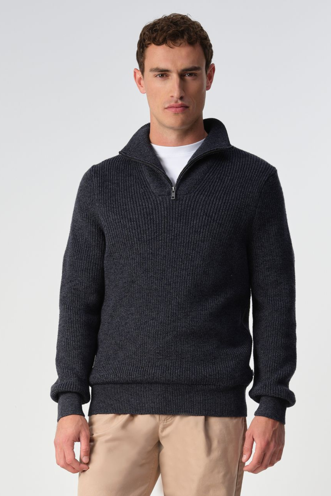 BERNARDO KNIT - SKY CAPTAIN